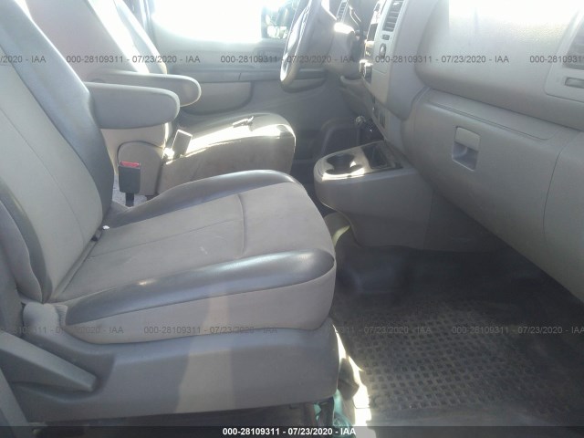 Photo 4 VIN: 1N6AF0LY3EN103876 - NISSAN NV 