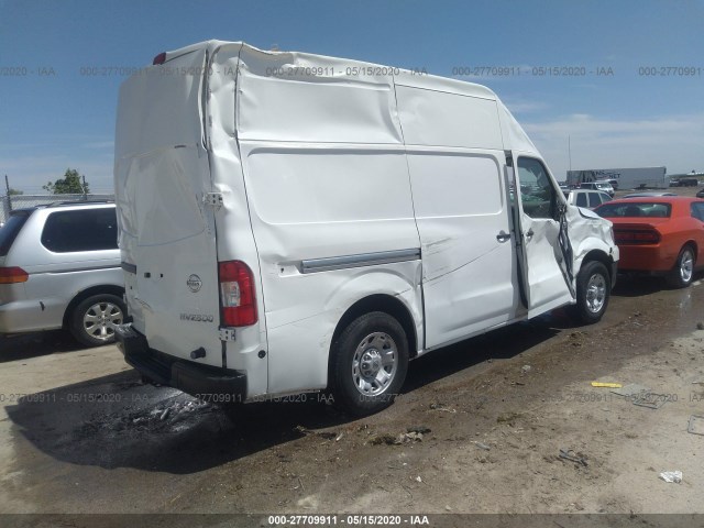 Photo 3 VIN: 1N6AF0LY4JN815193 - NISSAN NV CARGO 