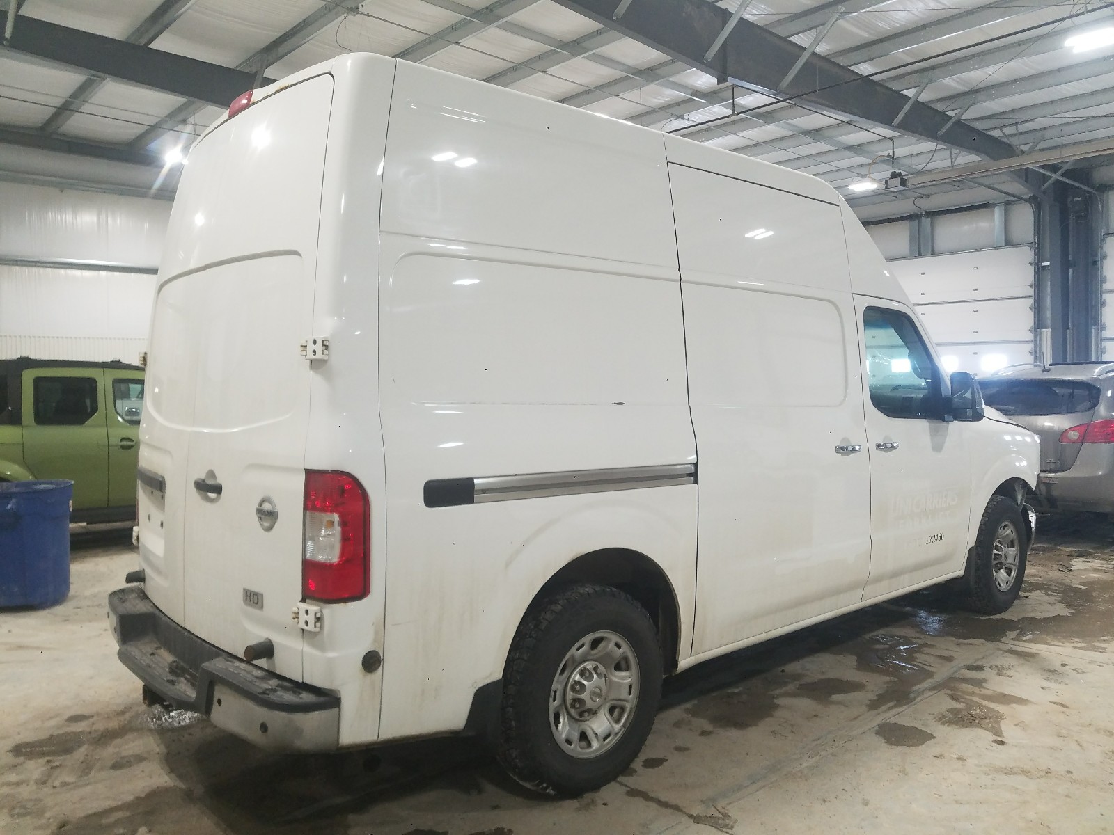 Photo 3 VIN: 1N6AF0LY5CN109191 - NISSAN NV 2500 