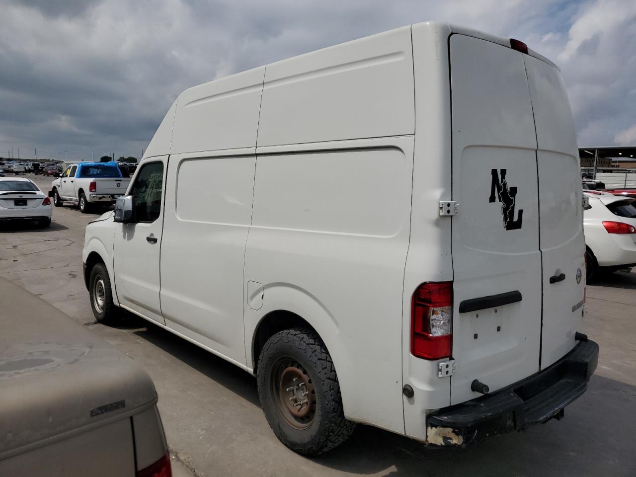 Photo 1 VIN: 1N6AF0LY5JN805076 - NISSAN NV 