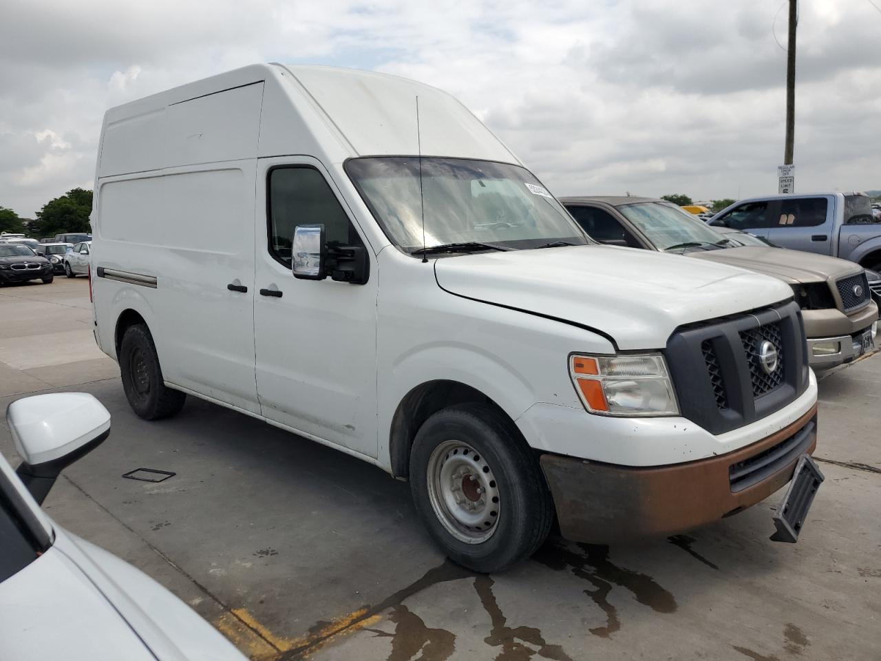 Photo 3 VIN: 1N6AF0LY5JN805076 - NISSAN NV 