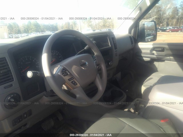 Photo 4 VIN: 1N6AF0LY5LN800219 - NISSAN NV CARGO 