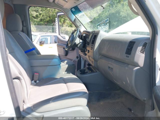 Photo 4 VIN: 1N6AF0LY6KN809705 - NISSAN NV 