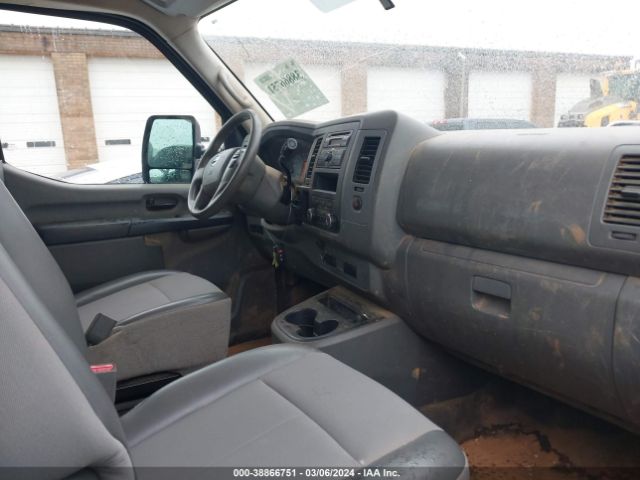 Photo 4 VIN: 1N6AF0LY7HN804392 - NISSAN NV CARGO NV2500 HD 