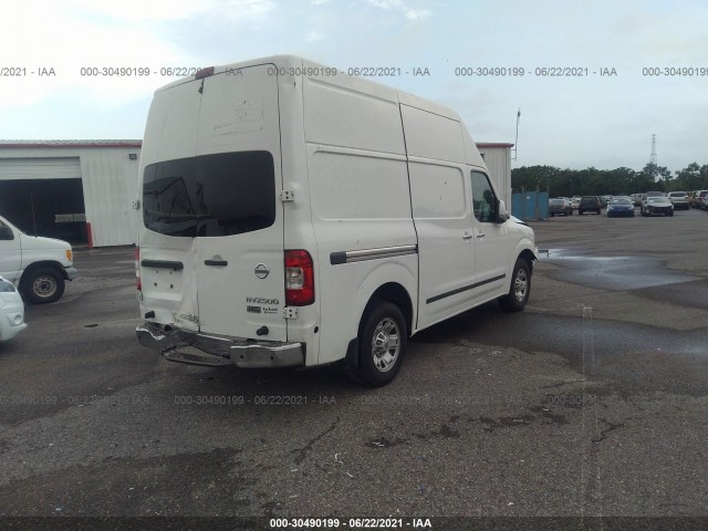 Photo 3 VIN: 1N6AF0LY8CN106012 - NISSAN NV 