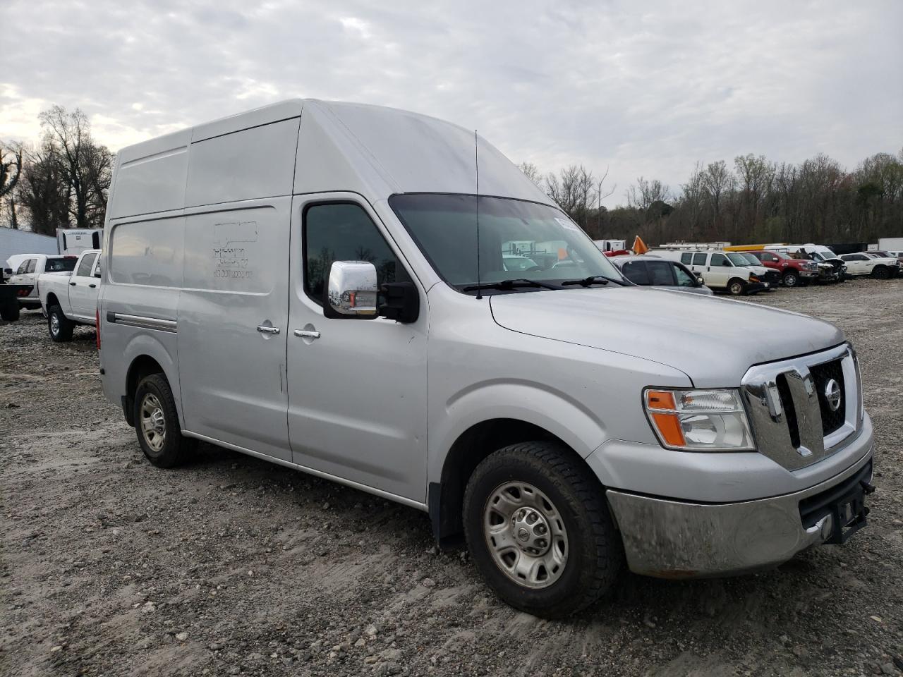 Photo 3 VIN: 1N6AF0LY8CN116667 - NISSAN NV 