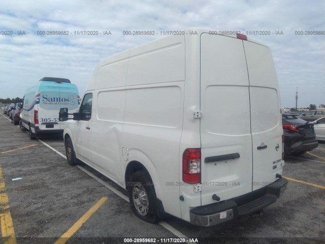 Photo 2 VIN: 1N6AF0LY8DN106559 - NISSAN NV 