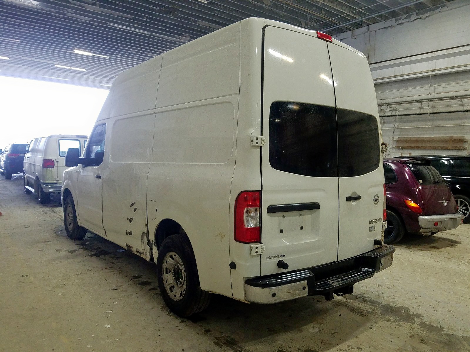 Photo 2 VIN: 1N6AF0LY9DN108739 - NISSAN NV 2500 