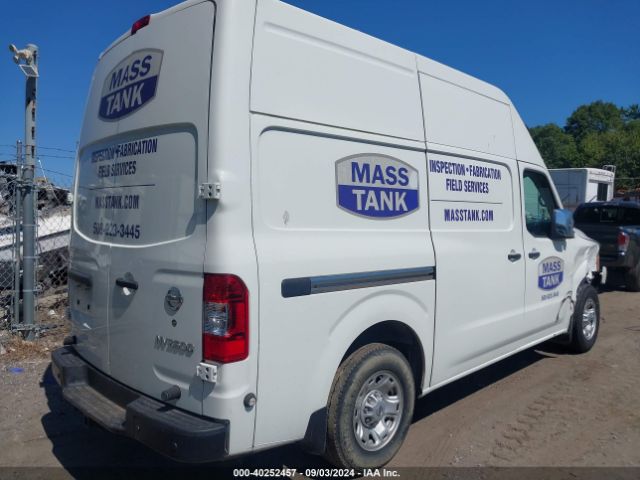 Photo 3 VIN: 1N6AF0LY9MN810270 - NISSAN NV 