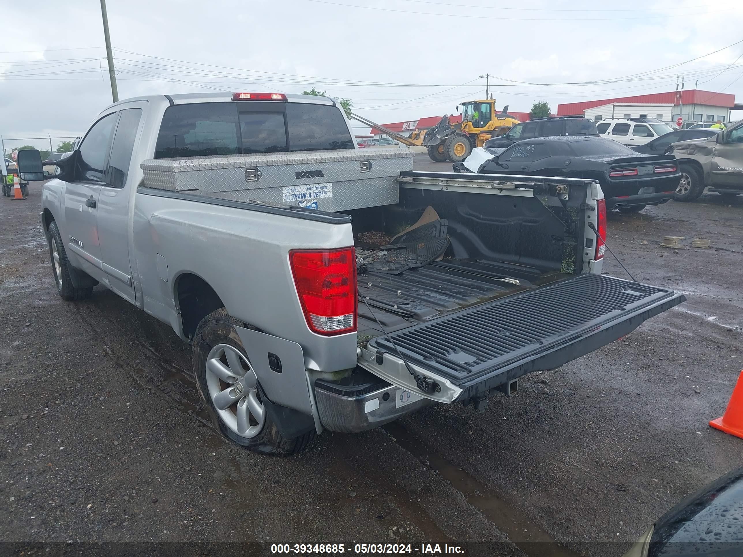 Photo 5 VIN: 1N6BA06A19N311214 - NISSAN TITAN 