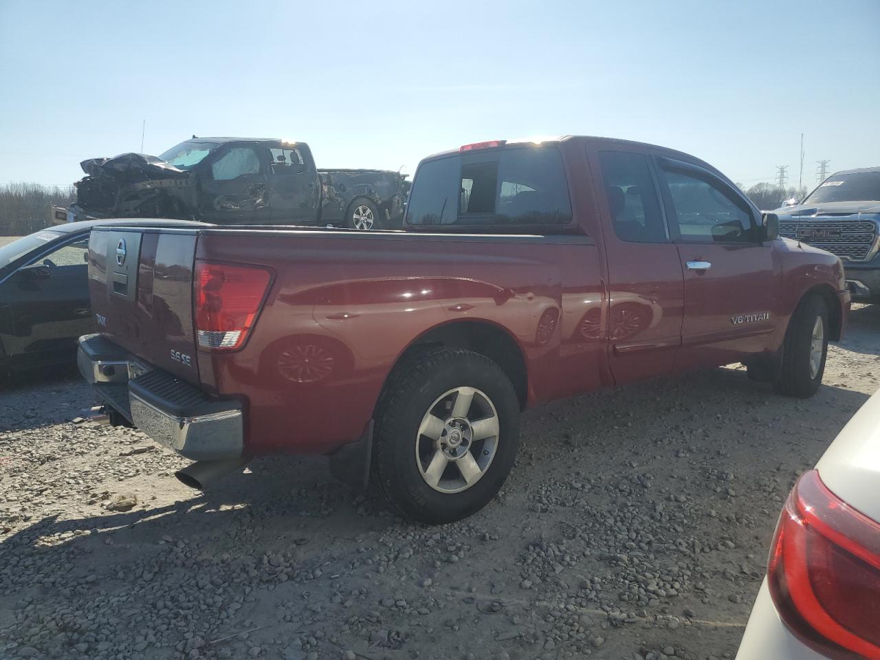 Photo 2 VIN: 1N6BA06A27N200992 - NISSAN TITAN 