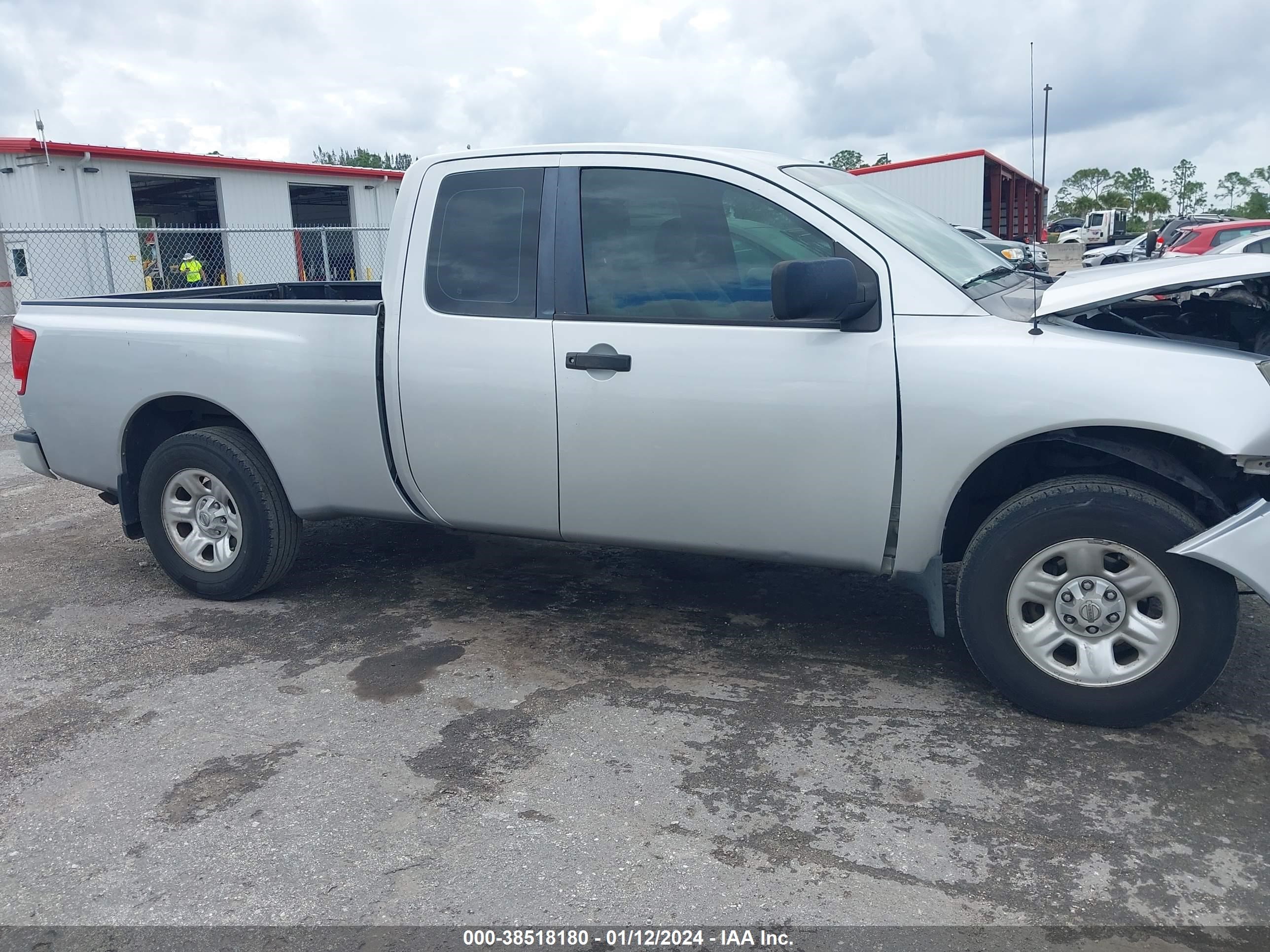 Photo 12 VIN: 1N6BA06A67N240427 - NISSAN TITAN 