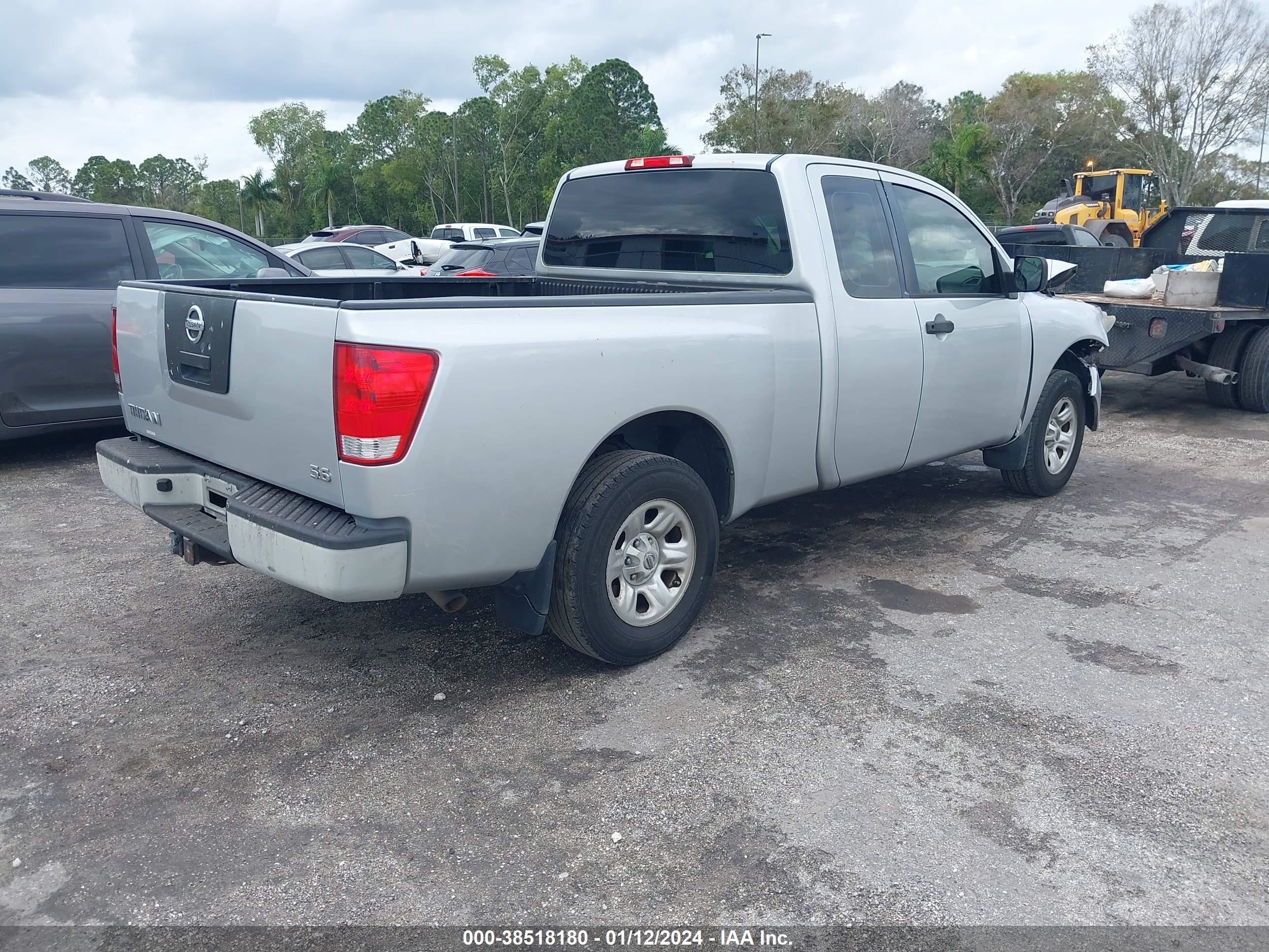 Photo 3 VIN: 1N6BA06A67N240427 - NISSAN TITAN 