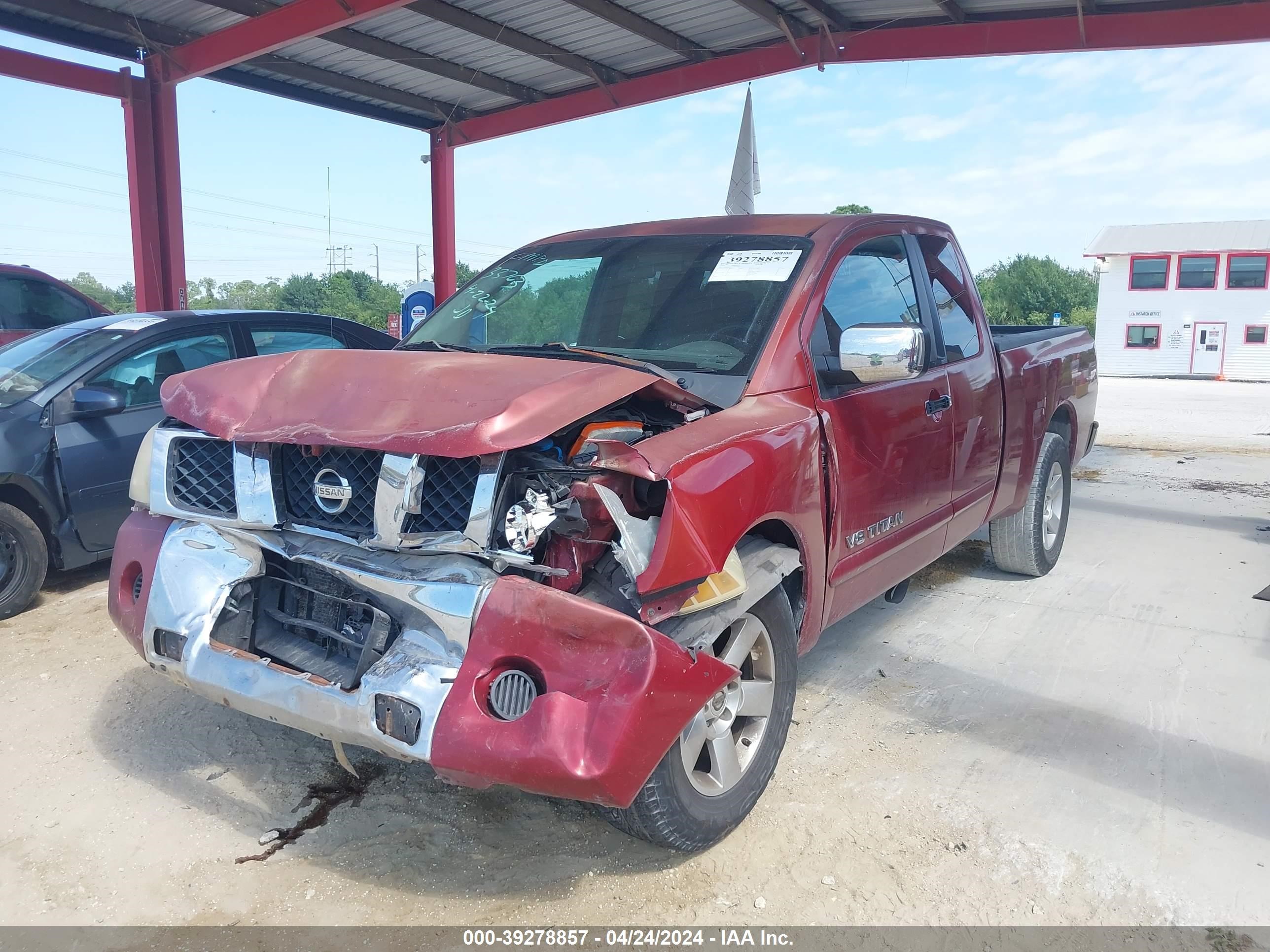 Photo 1 VIN: 1N6BA06A95N564730 - NISSAN TITAN 