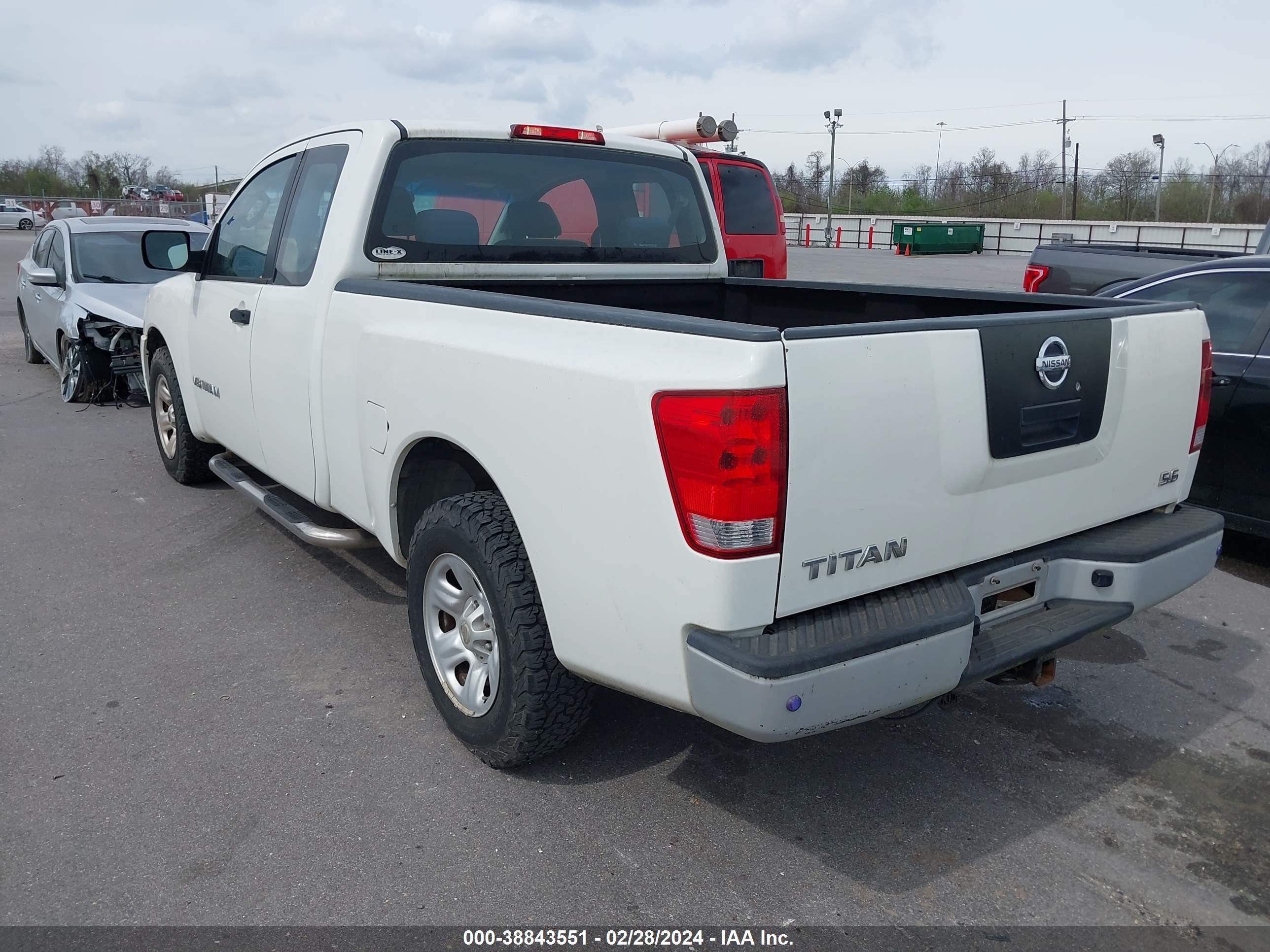 Photo 2 VIN: 1N6BA06A97N235237 - NISSAN TITAN 