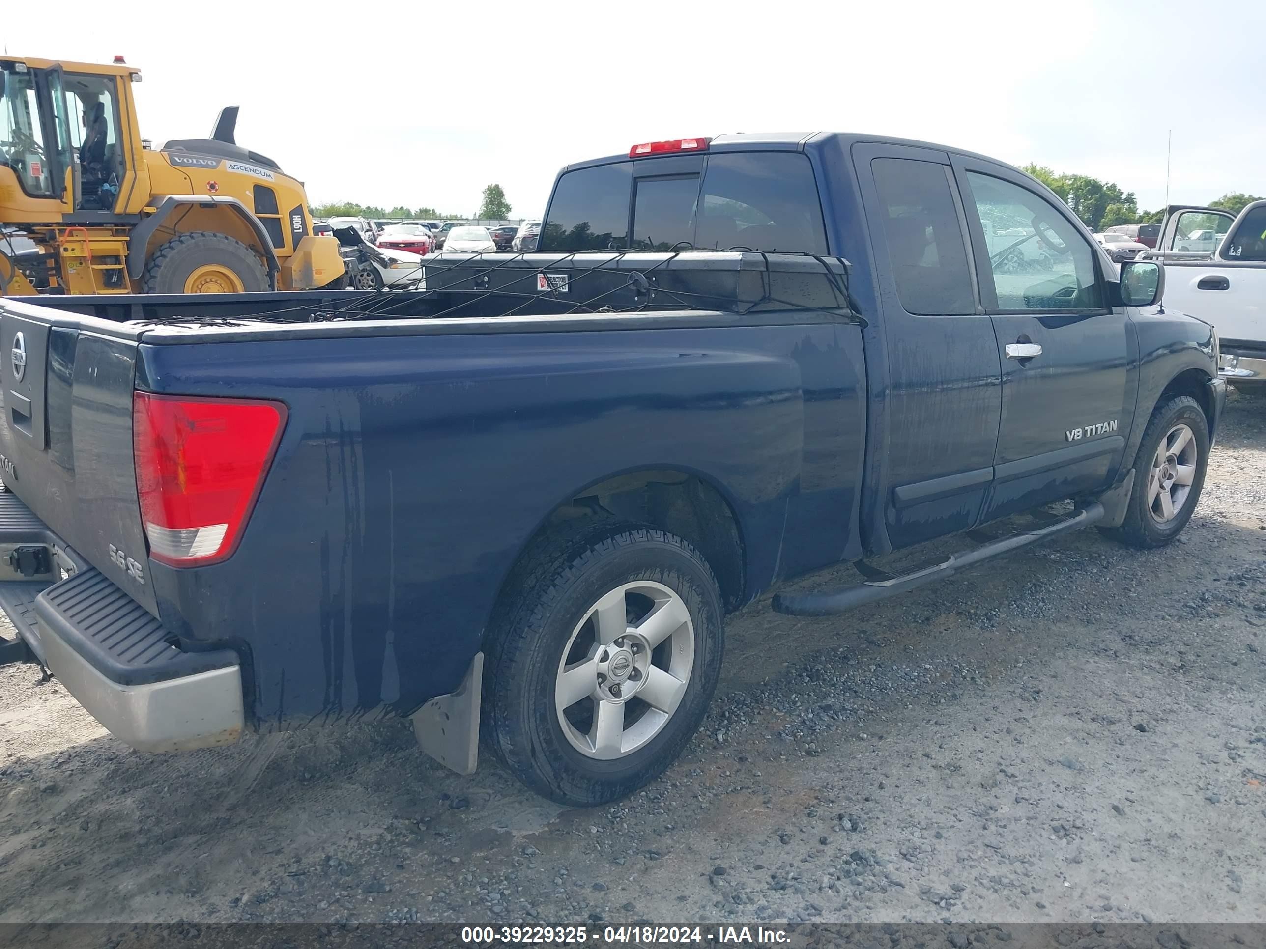 Photo 3 VIN: 1N6BA06B06N515152 - NISSAN TITAN 