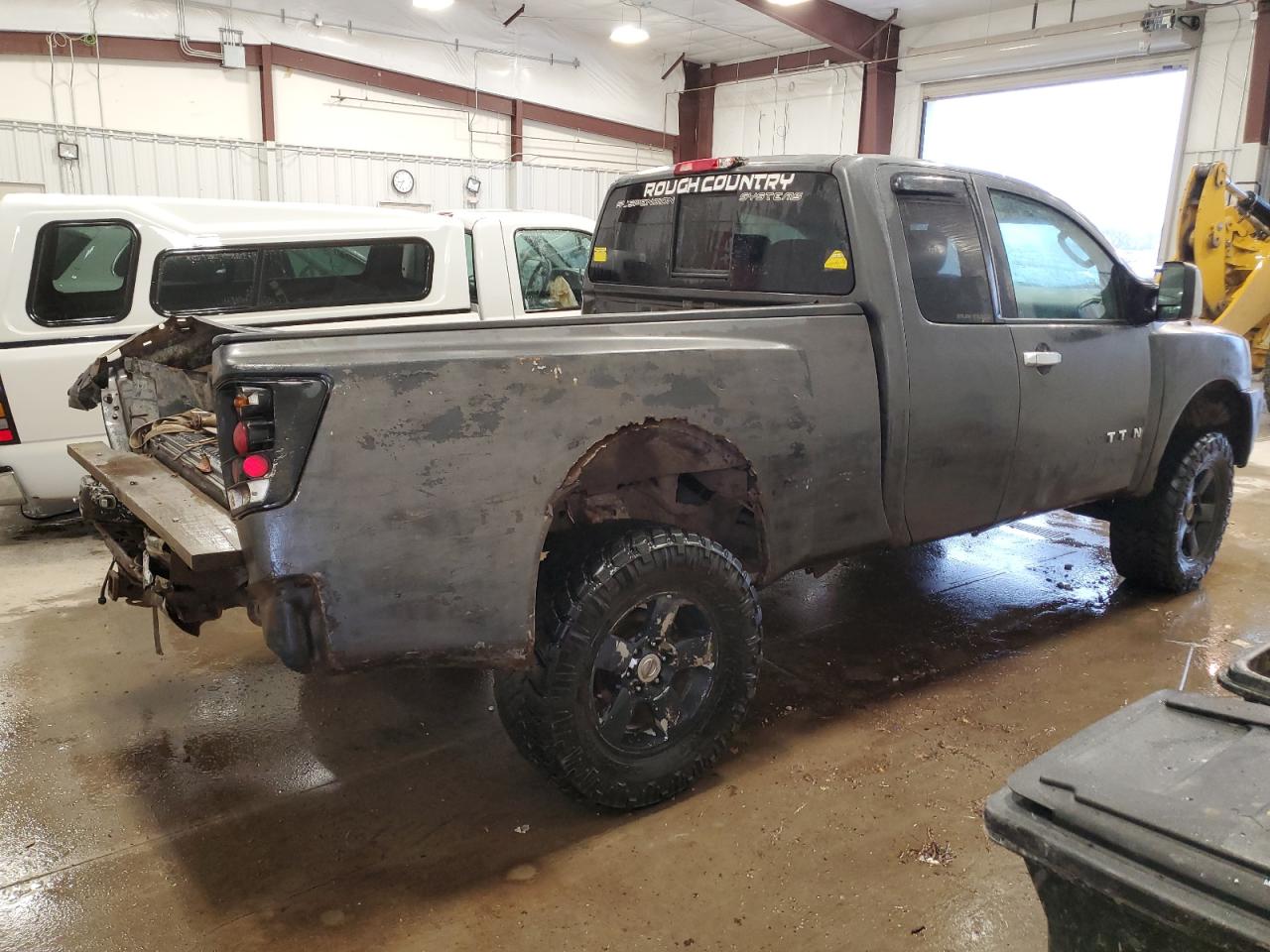 Photo 2 VIN: 1N6BA06B55N578522 - NISSAN TITAN 