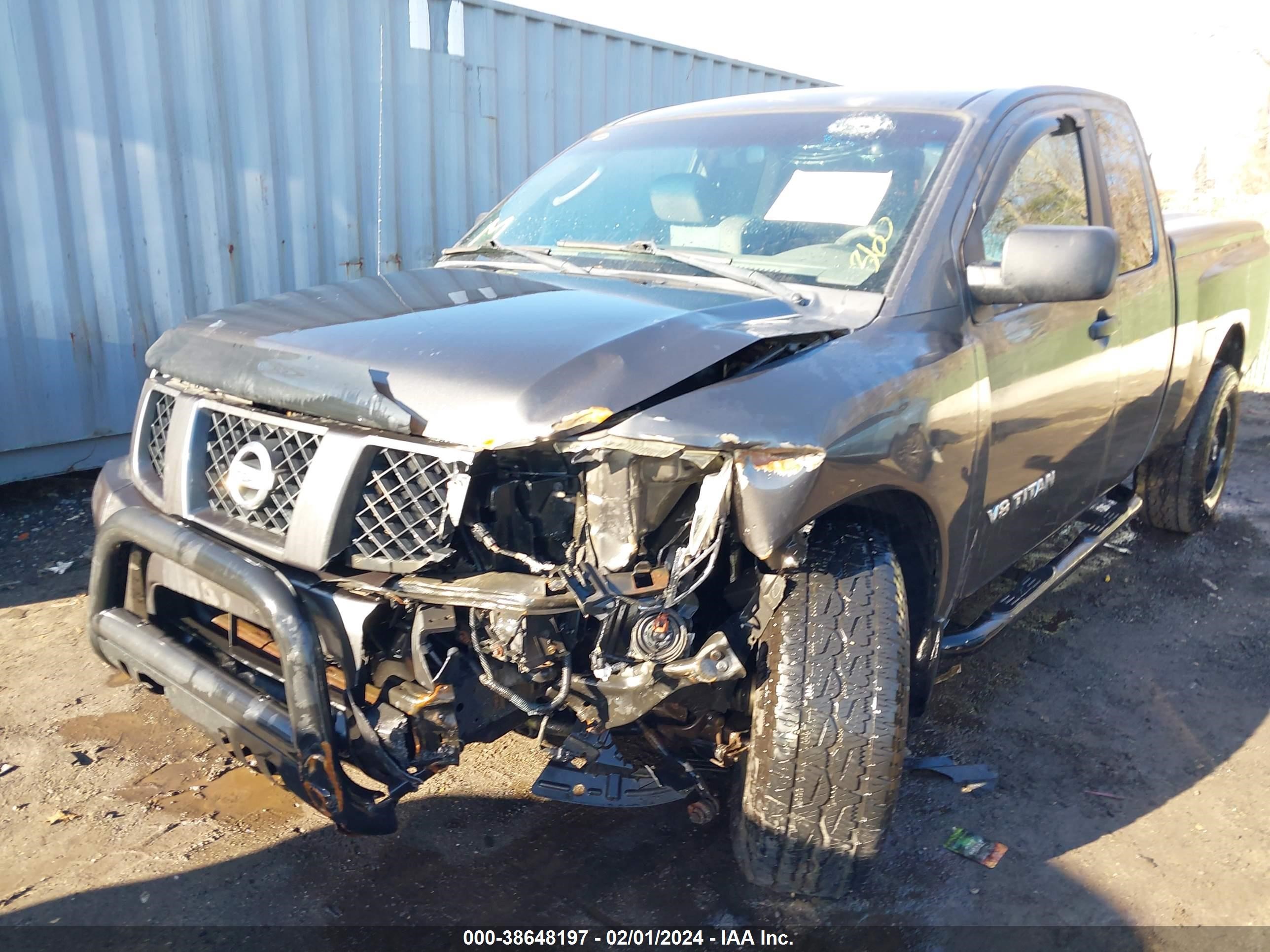 Photo 5 VIN: 1N6BA06B75N562015 - NISSAN TITAN 