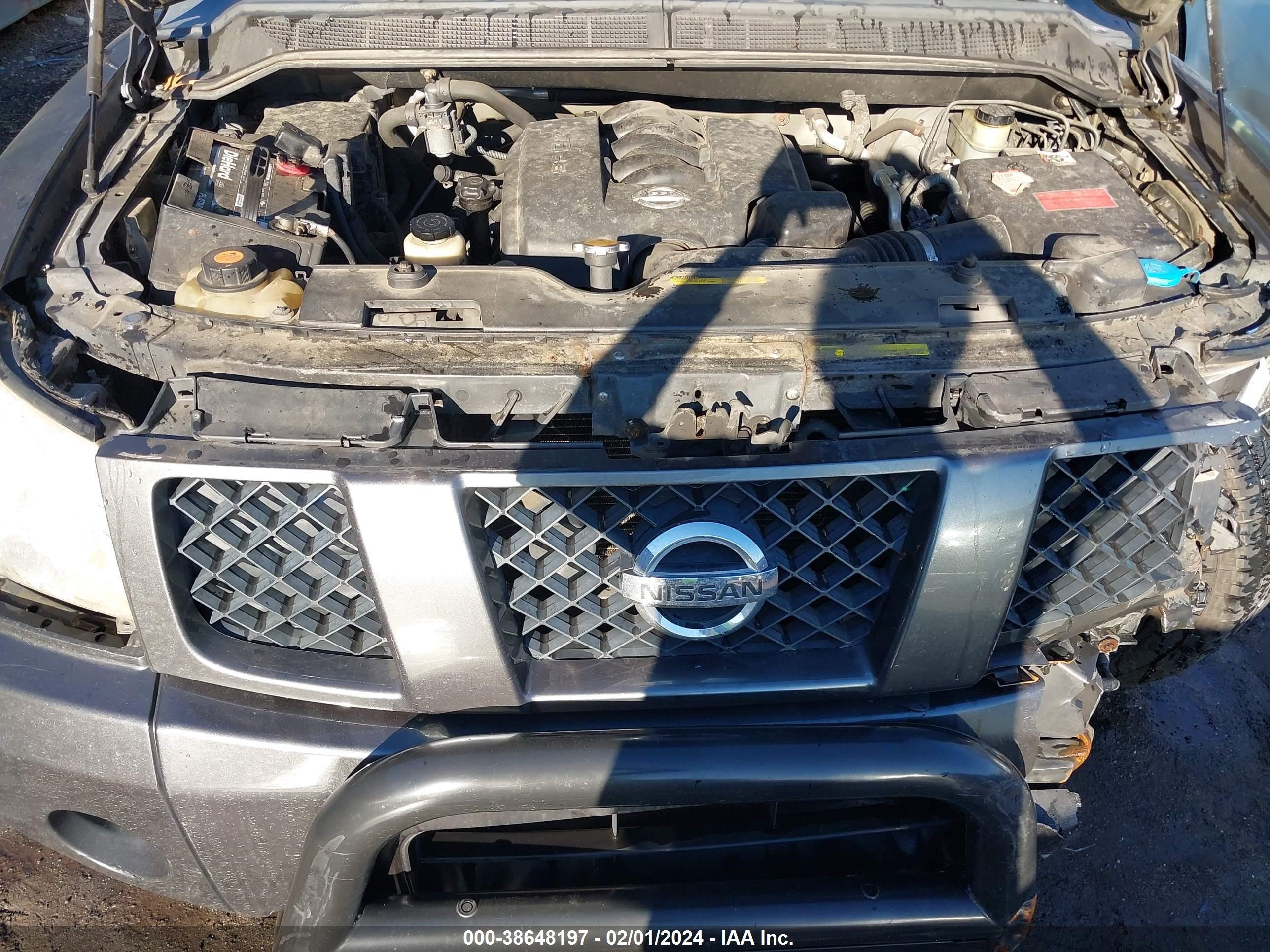 Photo 9 VIN: 1N6BA06B75N562015 - NISSAN TITAN 