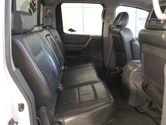 Photo 9 VIN: 1N6BA07A25N530899 - NISSAN TITAN 