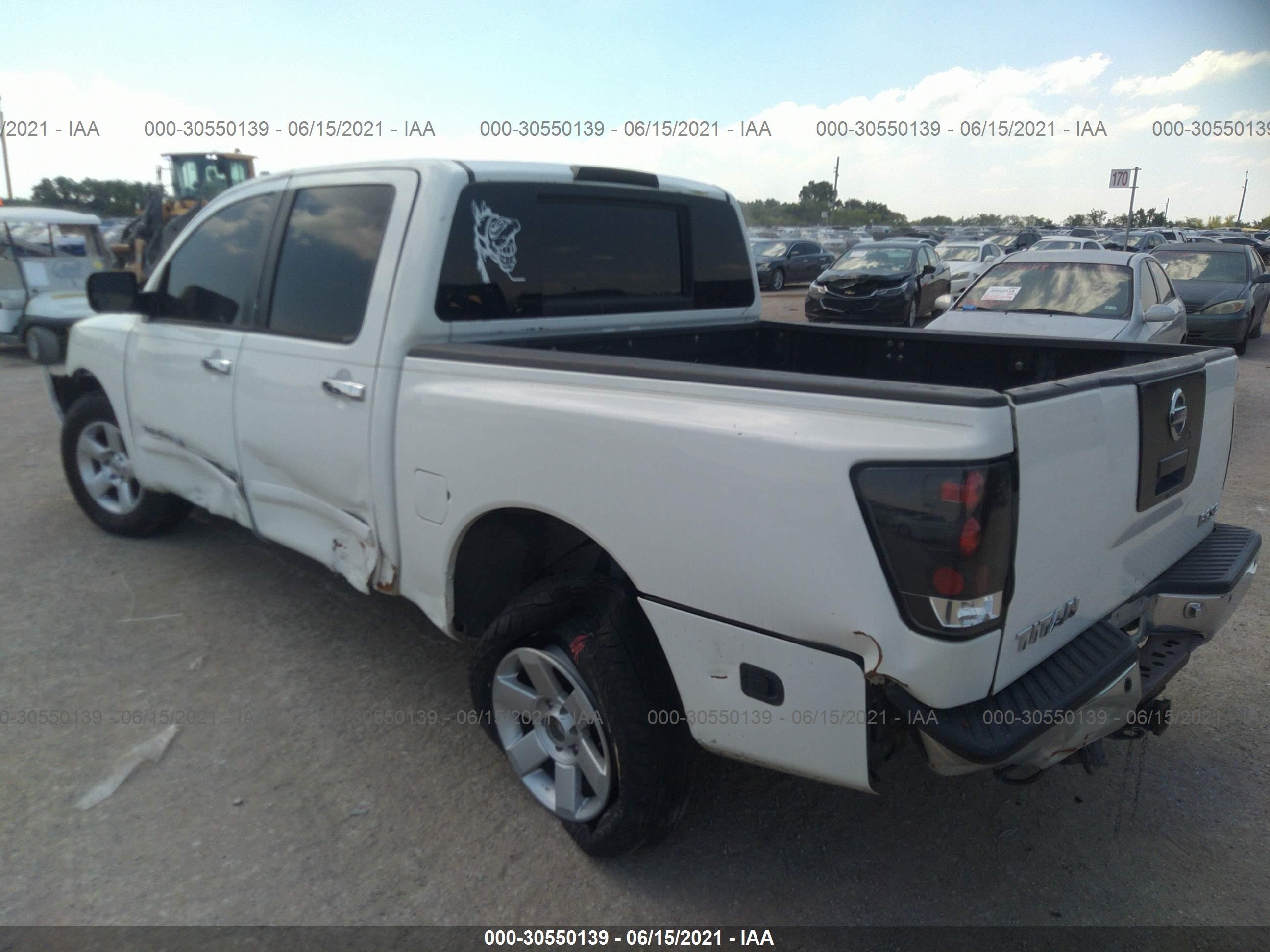 Photo 2 VIN: 1N6BA07A25N552532 - NISSAN TITAN 