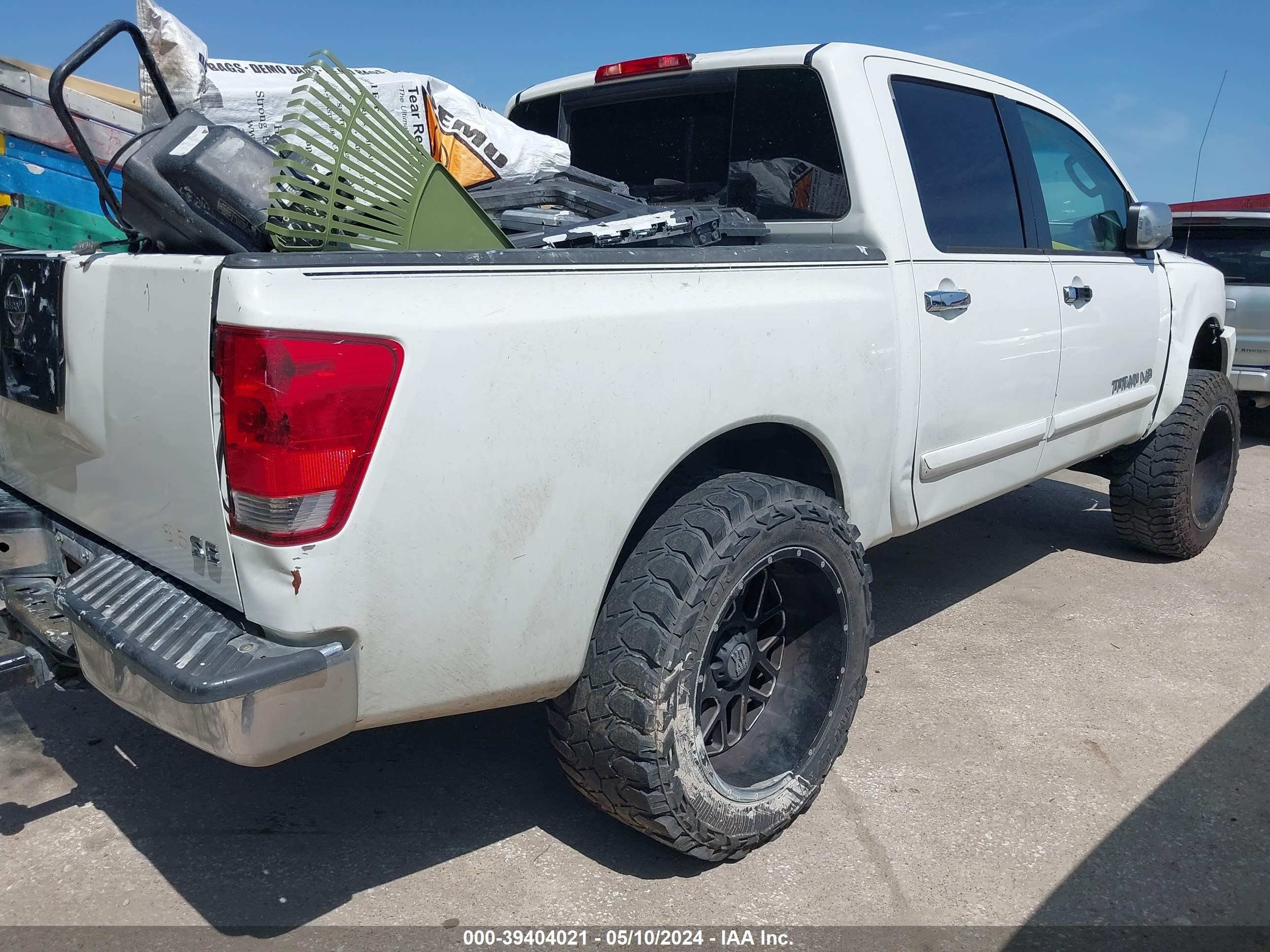 Photo 3 VIN: 1N6BA07A26N576394 - NISSAN TITAN 