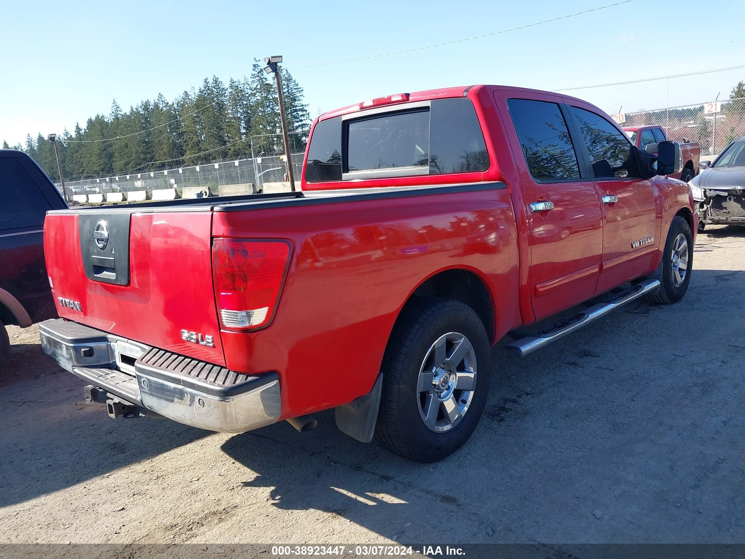 Photo 3 VIN: 1N6BA07A77N206429 - NISSAN TITAN 