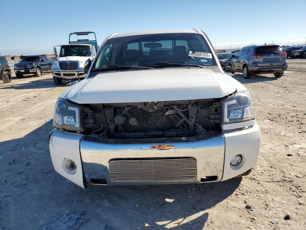 Photo 4 VIN: 1N6BA07AX5N570258 - NISSAN TITAN 