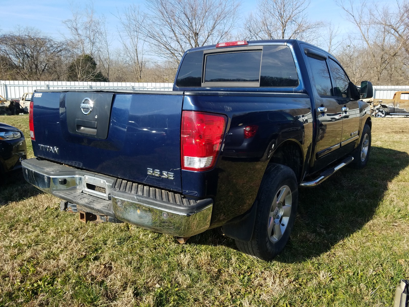 Photo 3 VIN: 1N6BA07B47N222922 - NISSAN TITAN XE 