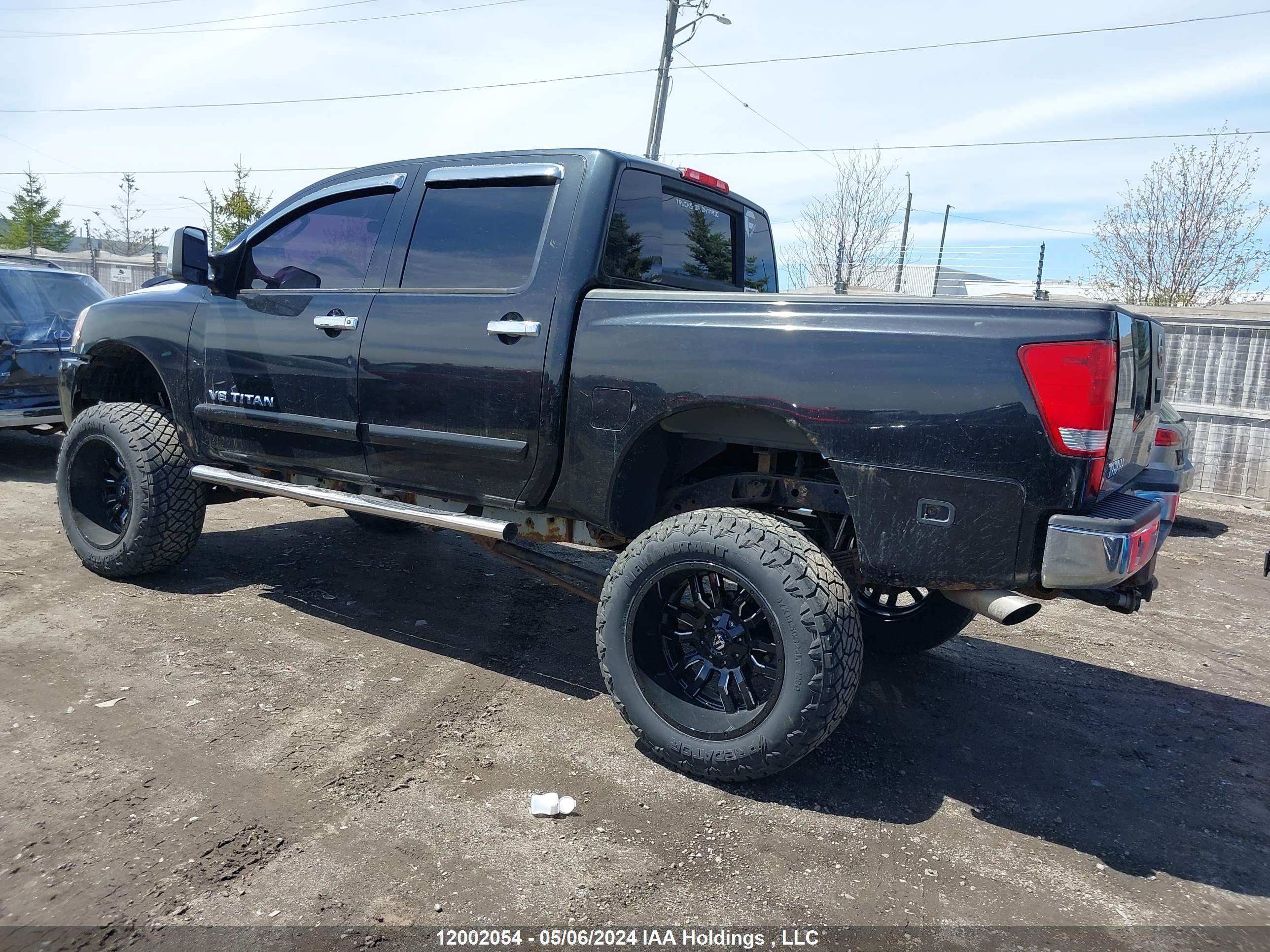 Photo 2 VIN: 1N6BA07B55N576302 - NISSAN TITAN 