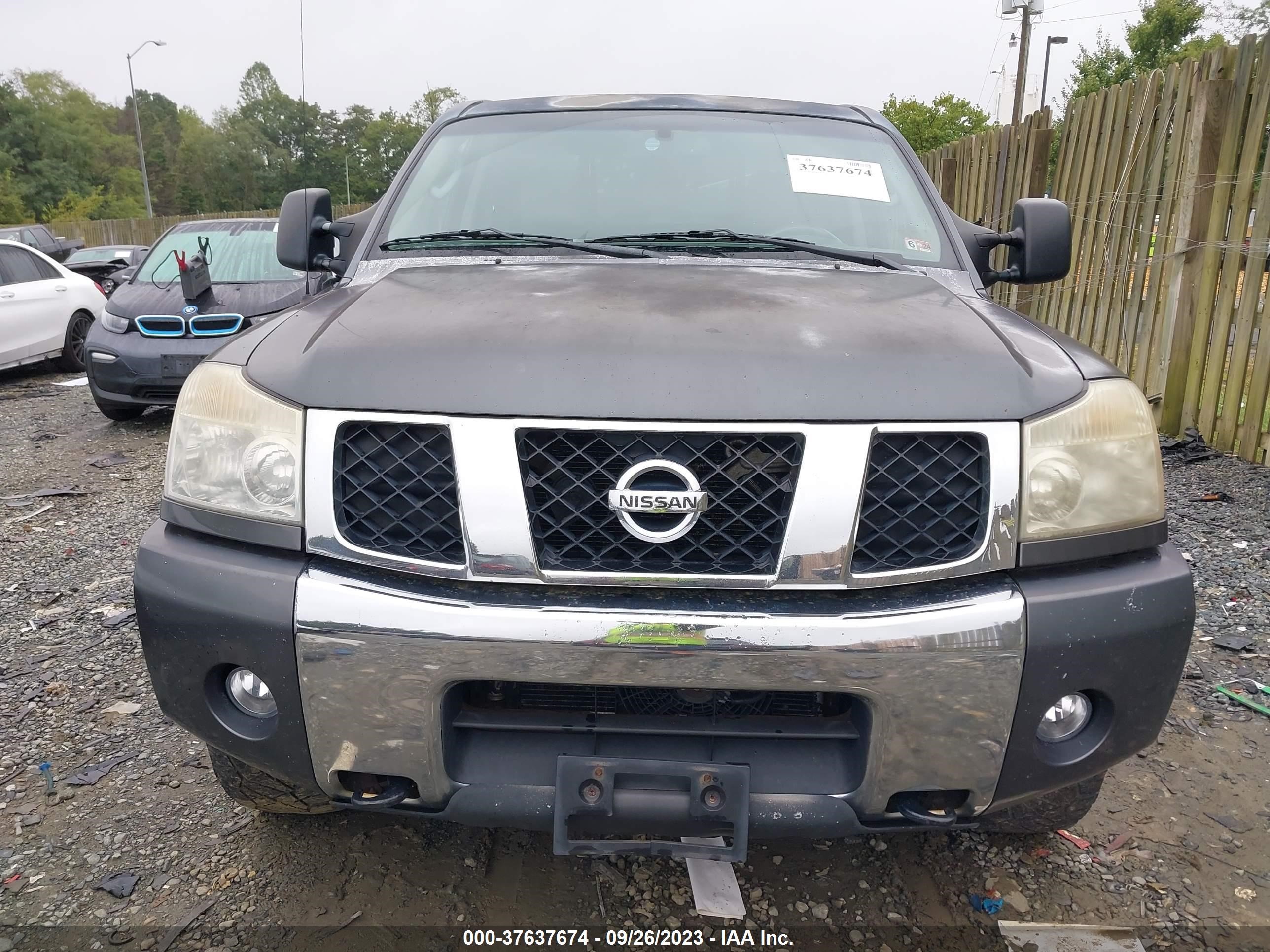 Photo 11 VIN: 1N6BA07B57N237204 - NISSAN TITAN 