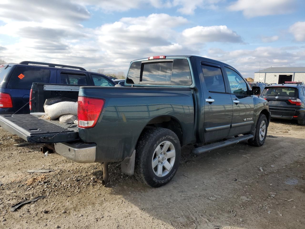 Photo 2 VIN: 1N6BA07B66N507443 - NISSAN TITAN 