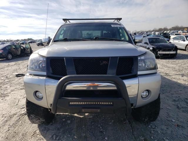 Photo 4 VIN: 1N6BA07B75N555807 - NISSAN TITAN 