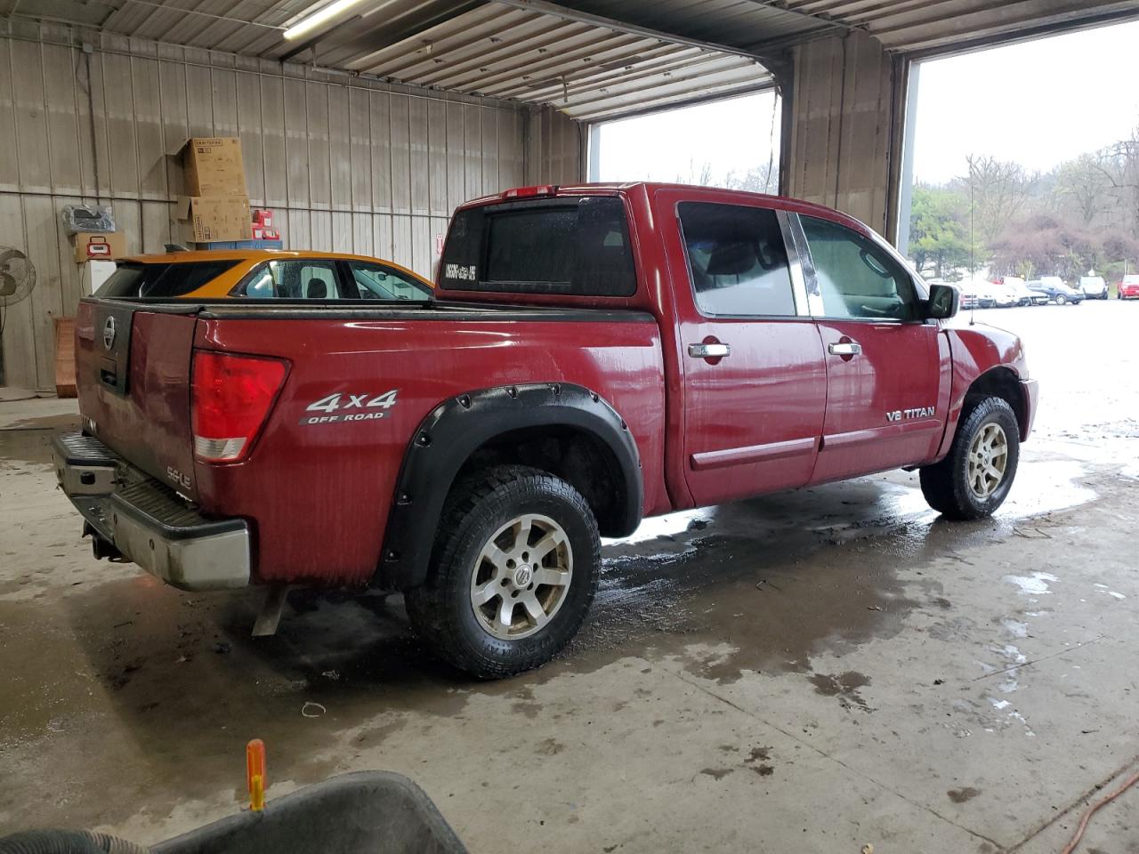 Photo 2 VIN: 1N6BA07B76N511002 - NISSAN TITAN 