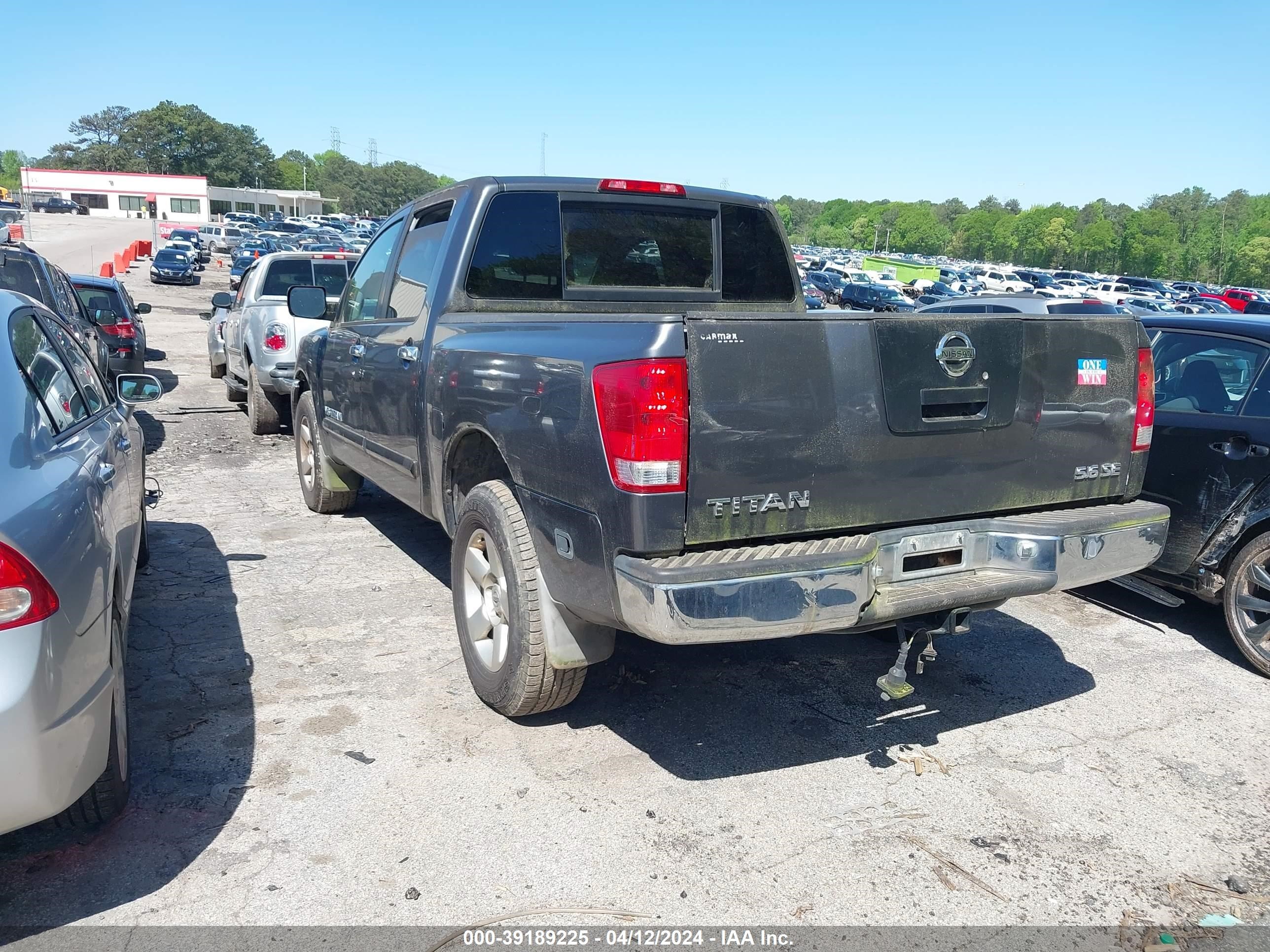 Photo 2 VIN: 1N6BA07B95N577629 - NISSAN TITAN 