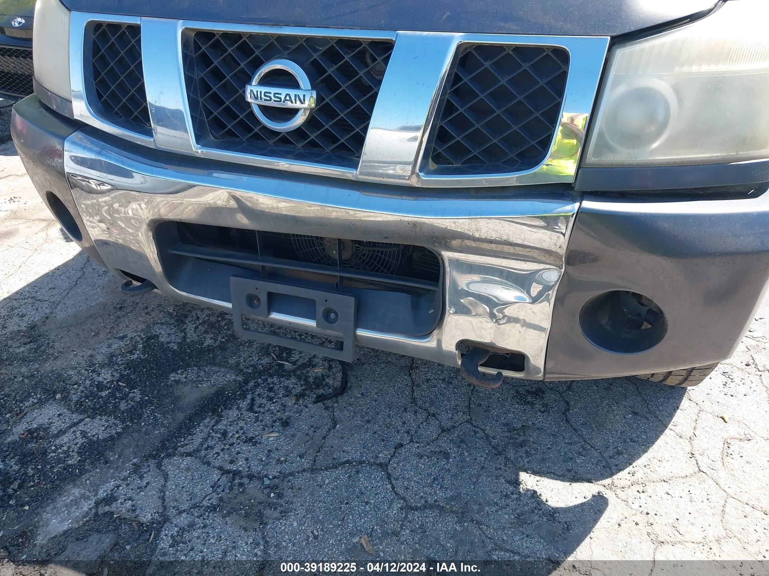 Photo 5 VIN: 1N6BA07B95N577629 - NISSAN TITAN 