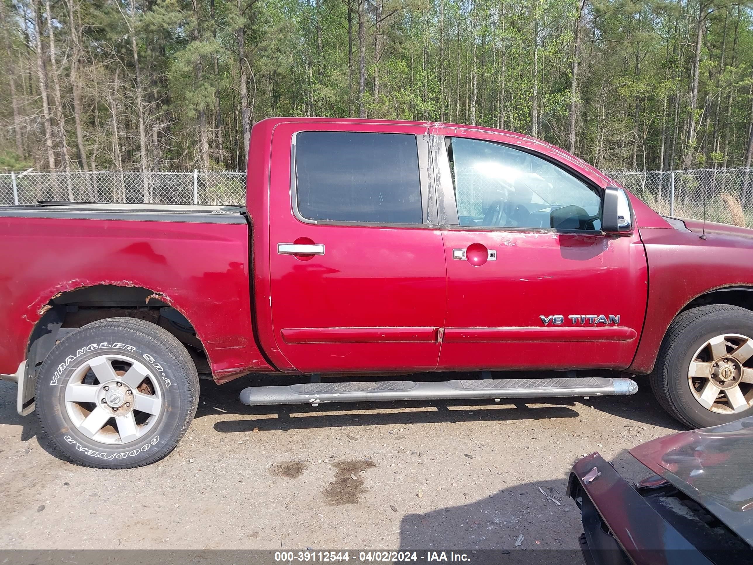 Photo 11 VIN: 1N6BA07BX6N503976 - NISSAN TITAN 