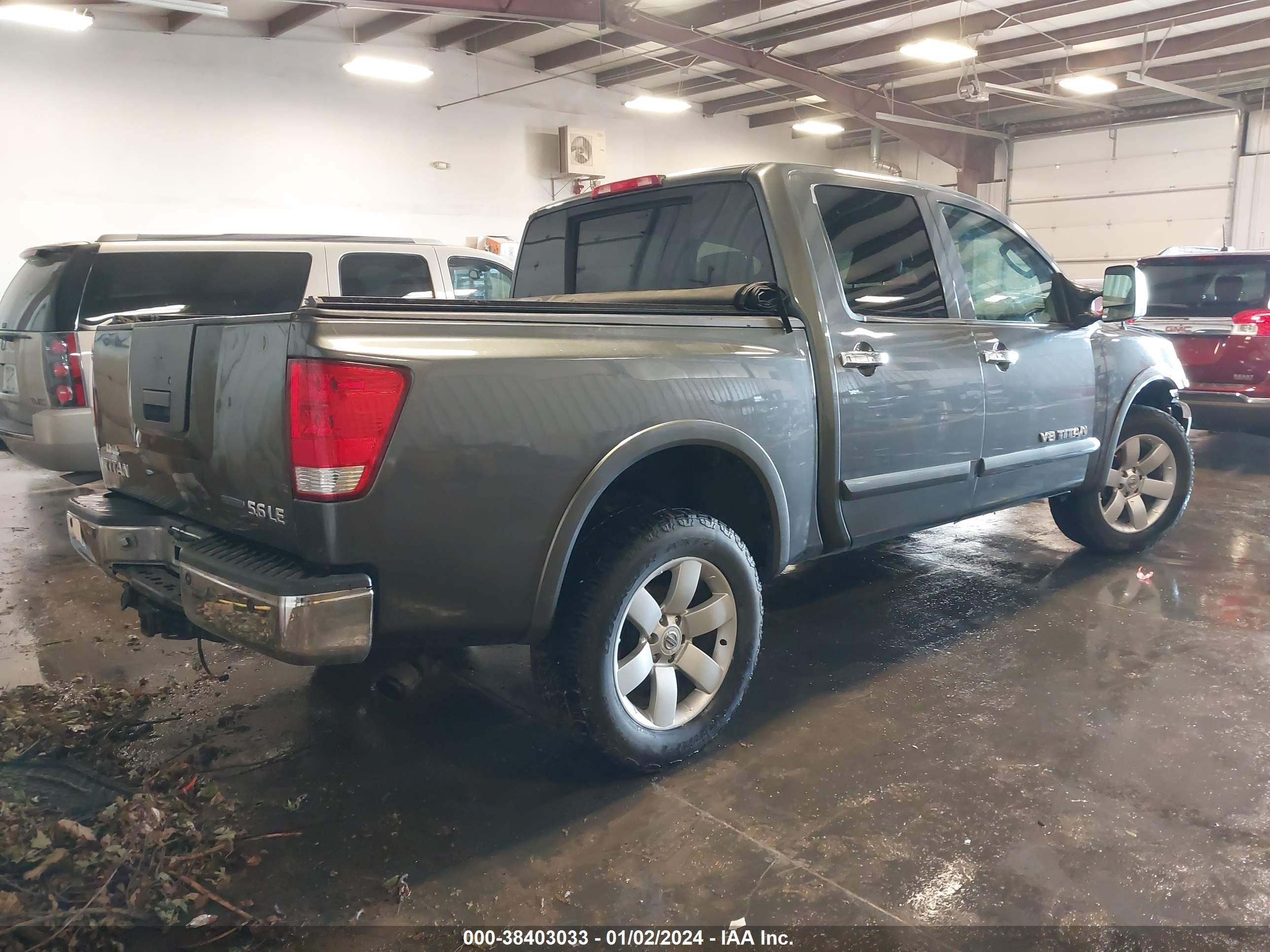 Photo 3 VIN: 1N6BA07C78N335144 - NISSAN TITAN 