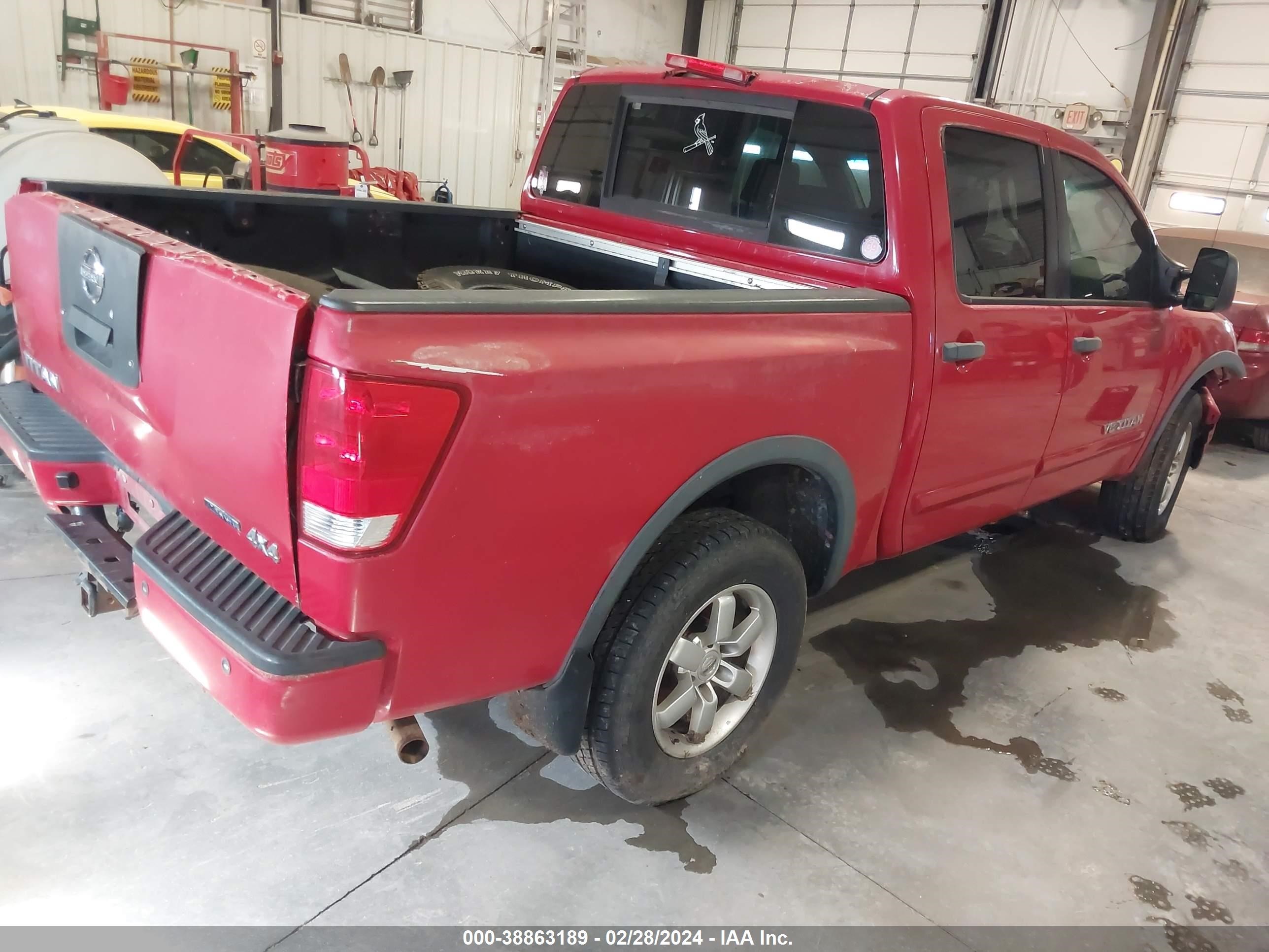 Photo 3 VIN: 1N6BA07CX9N314077 - NISSAN TITAN 