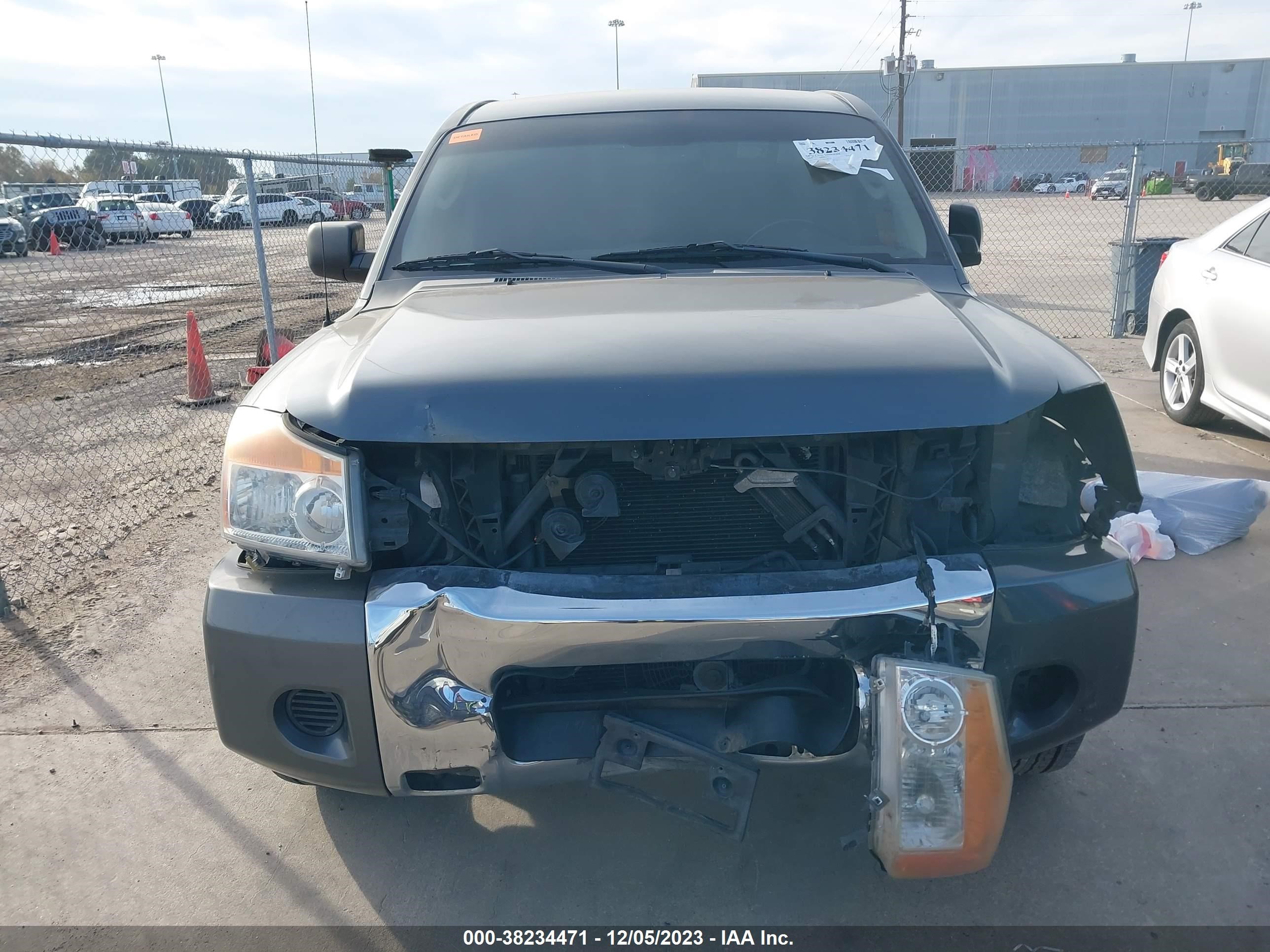 Photo 12 VIN: 1N6BA07D28N318714 - NISSAN TITAN 