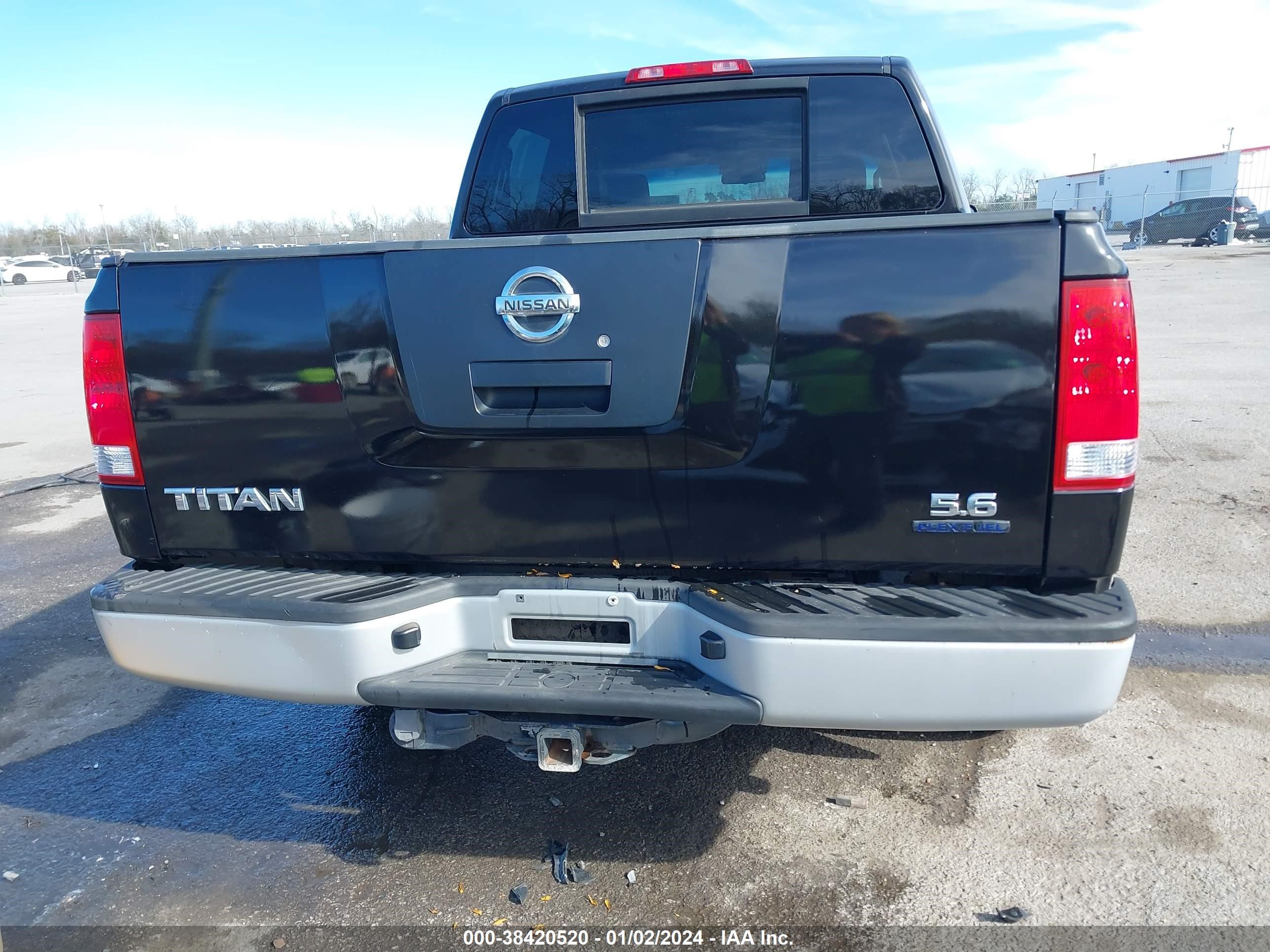 Photo 15 VIN: 1N6BA07D38N327325 - NISSAN TITAN 