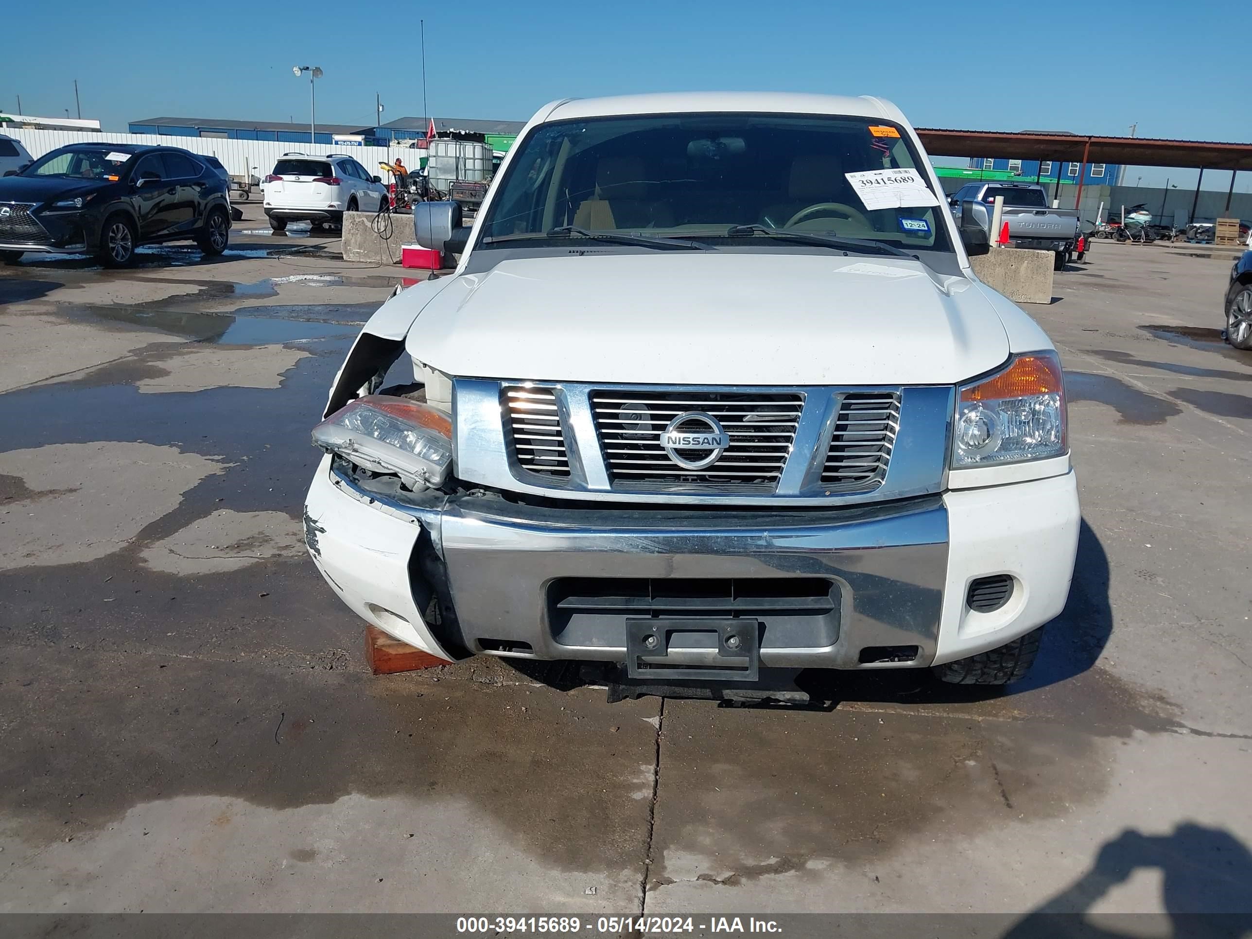 Photo 11 VIN: 1N6BA07D59N314500 - NISSAN TITAN 