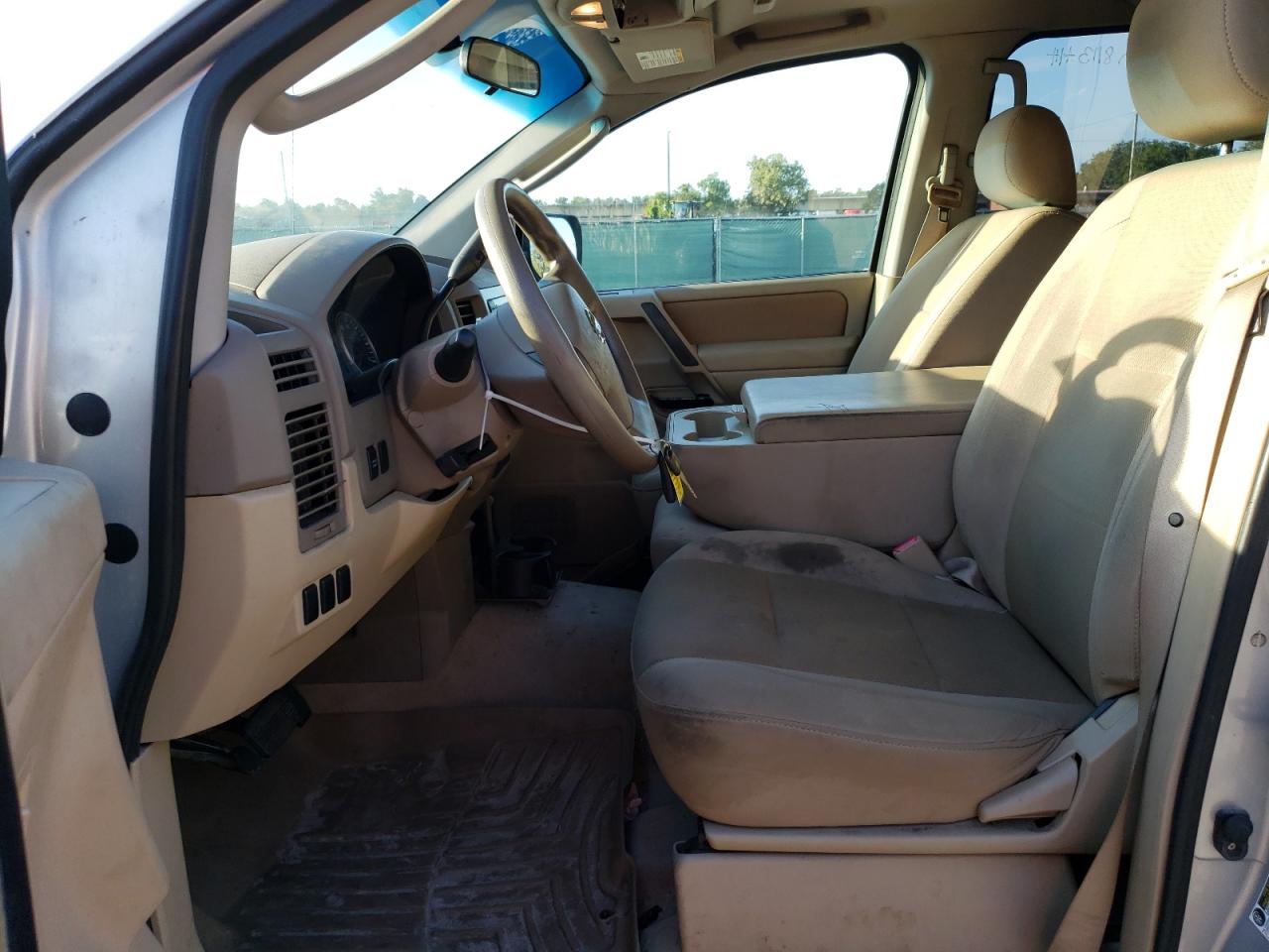 Photo 6 VIN: 1N6BA07D68N320370 - NISSAN TITAN 