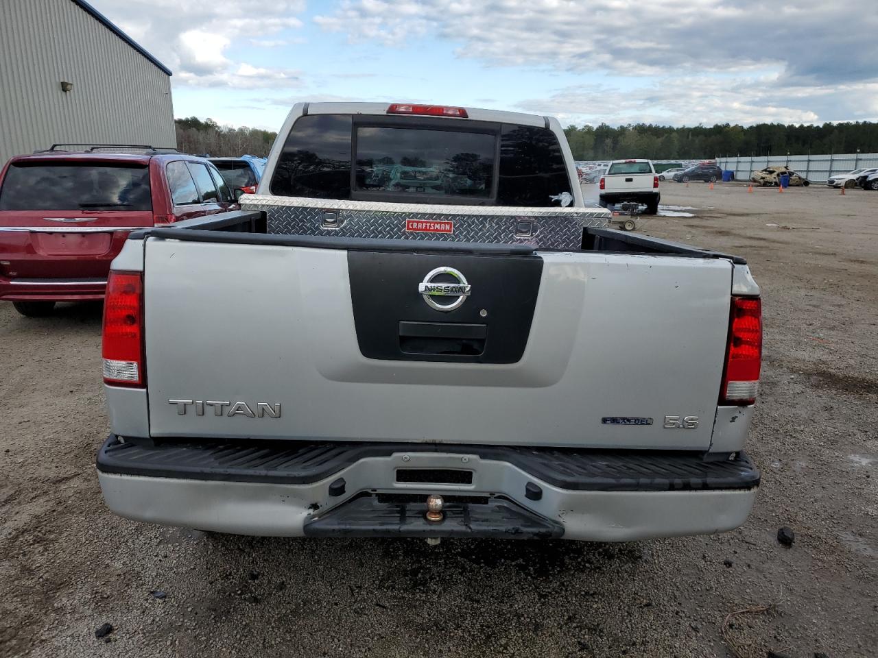 Photo 5 VIN: 1N6BA07D68N340182 - NISSAN TITAN 