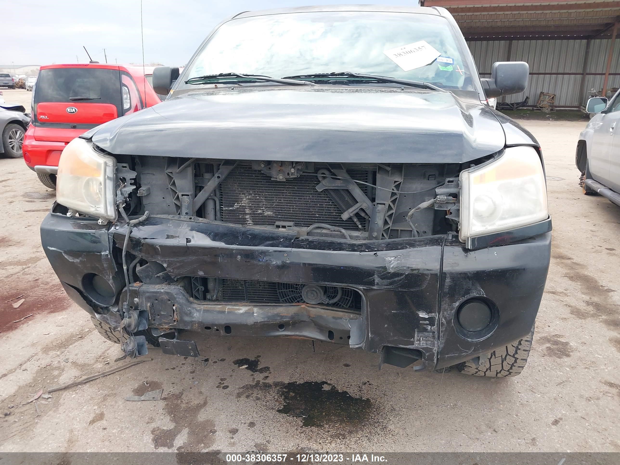 Photo 5 VIN: 1N6BA07D68N346306 - NISSAN TITAN 