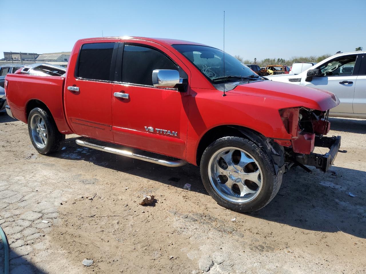 Photo 3 VIN: 1N6BA07D88N329555 - NISSAN TITAN 