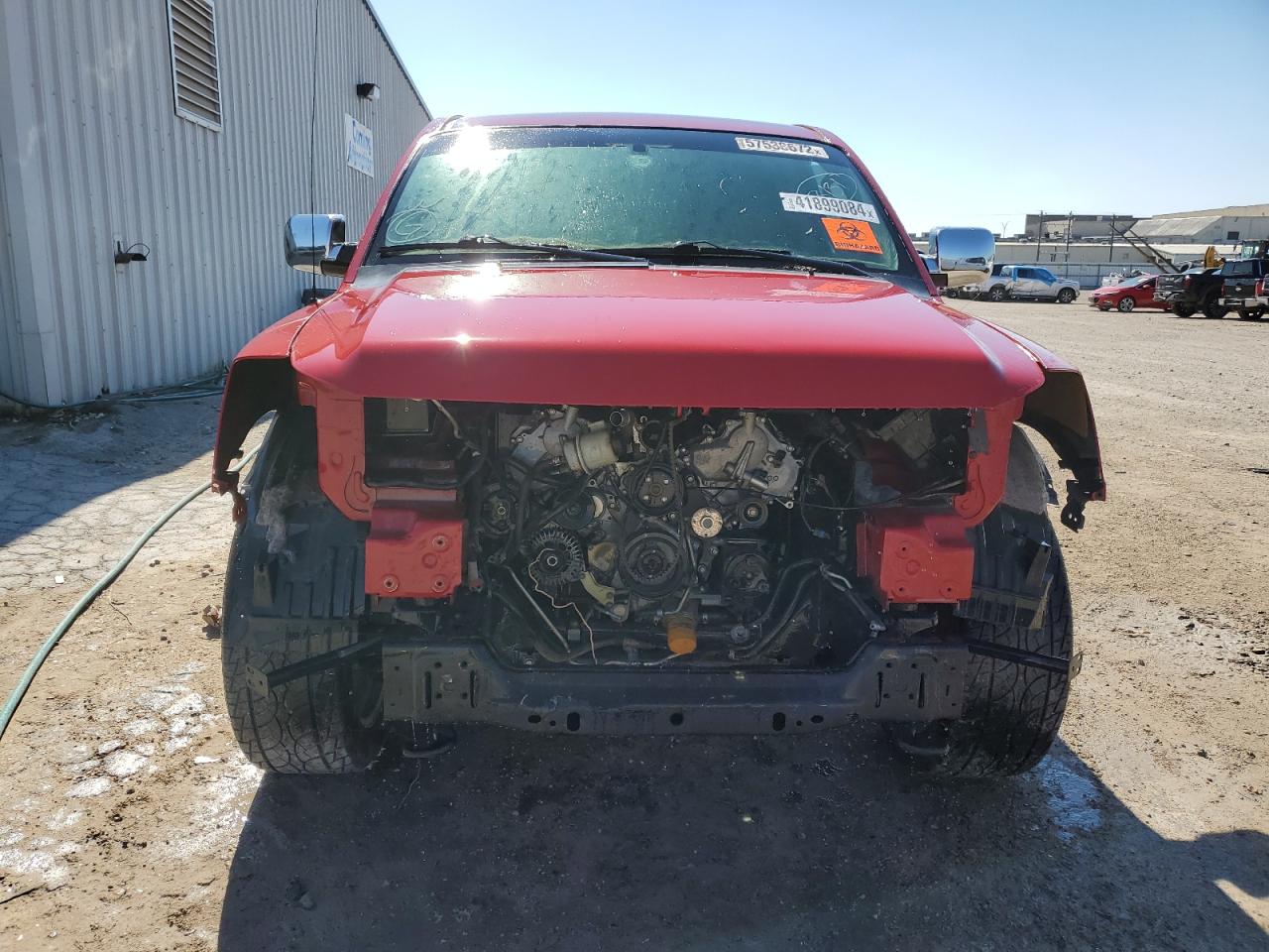 Photo 4 VIN: 1N6BA07D88N329555 - NISSAN TITAN 