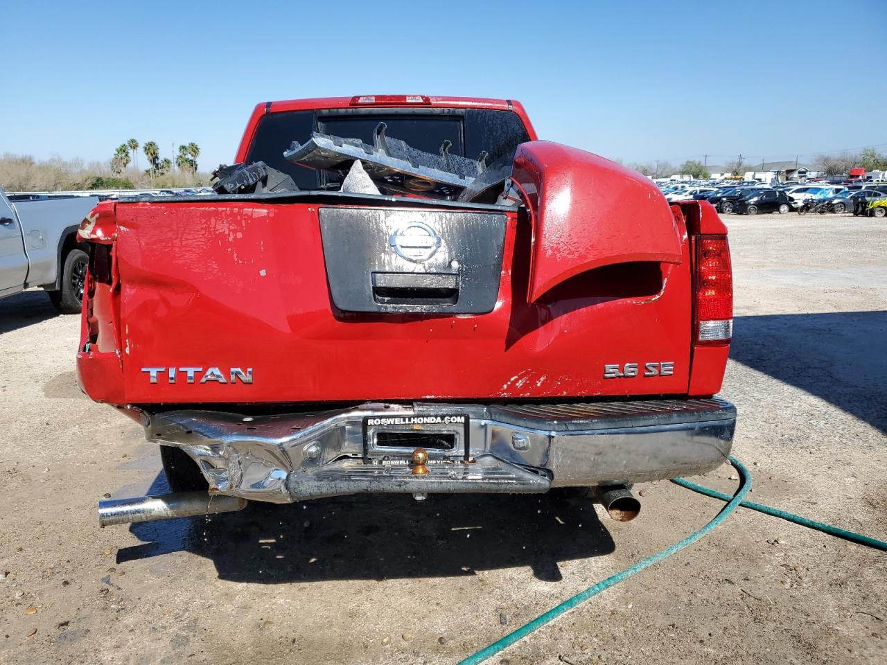 Photo 5 VIN: 1N6BA07D88N329555 - NISSAN TITAN 