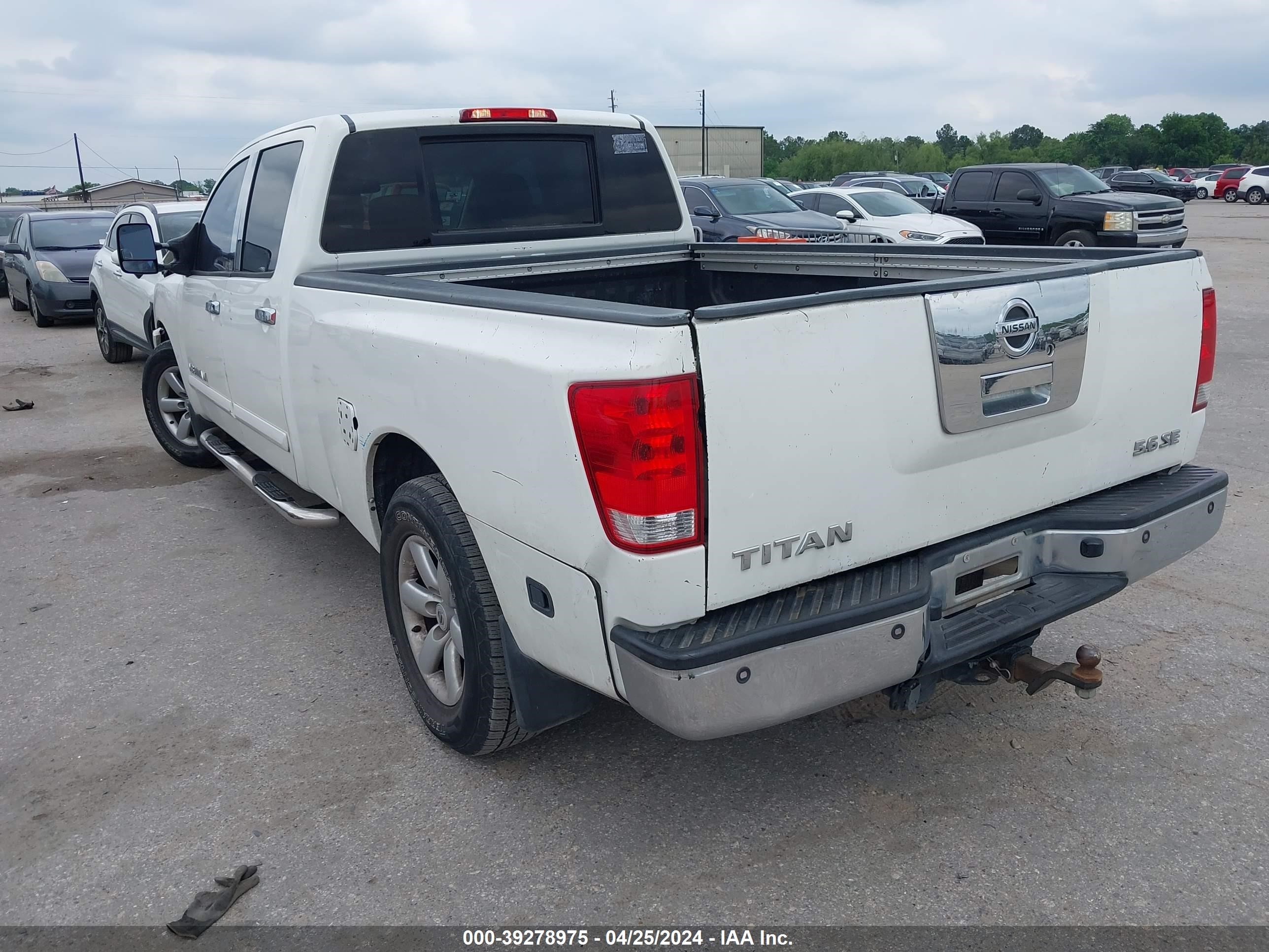 Photo 2 VIN: 1N6BA07G18N310338 - NISSAN TITAN 