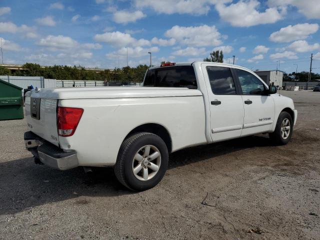 Photo 2 VIN: 1N6BA07G98N303475 - NISSAN TITAN 